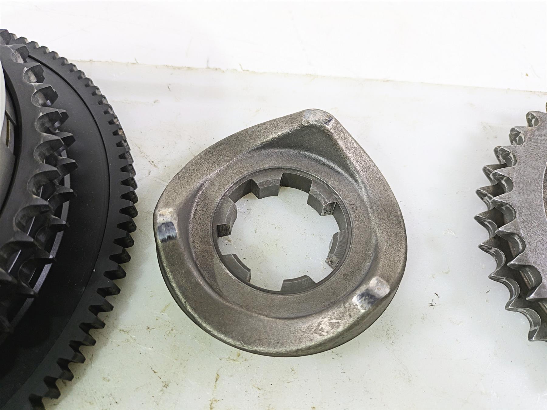 2008 Harley FLSTSB Cross Bones Primary Drive Clutch Kit 37813-06A {{ shop.shopifyCountryName }} - Mototech271