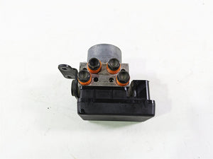 2013 Ducati Hyperstrada 821 Abs Brake Pump Module Unit 54240401A | Mototech271