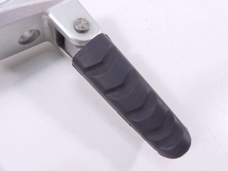 2008 BMW R1200R K27 Rear Passenger Pillion Footpeg Set 46717688780 46717693113 {{ shop.shopifyCountryName }} - Mototech271