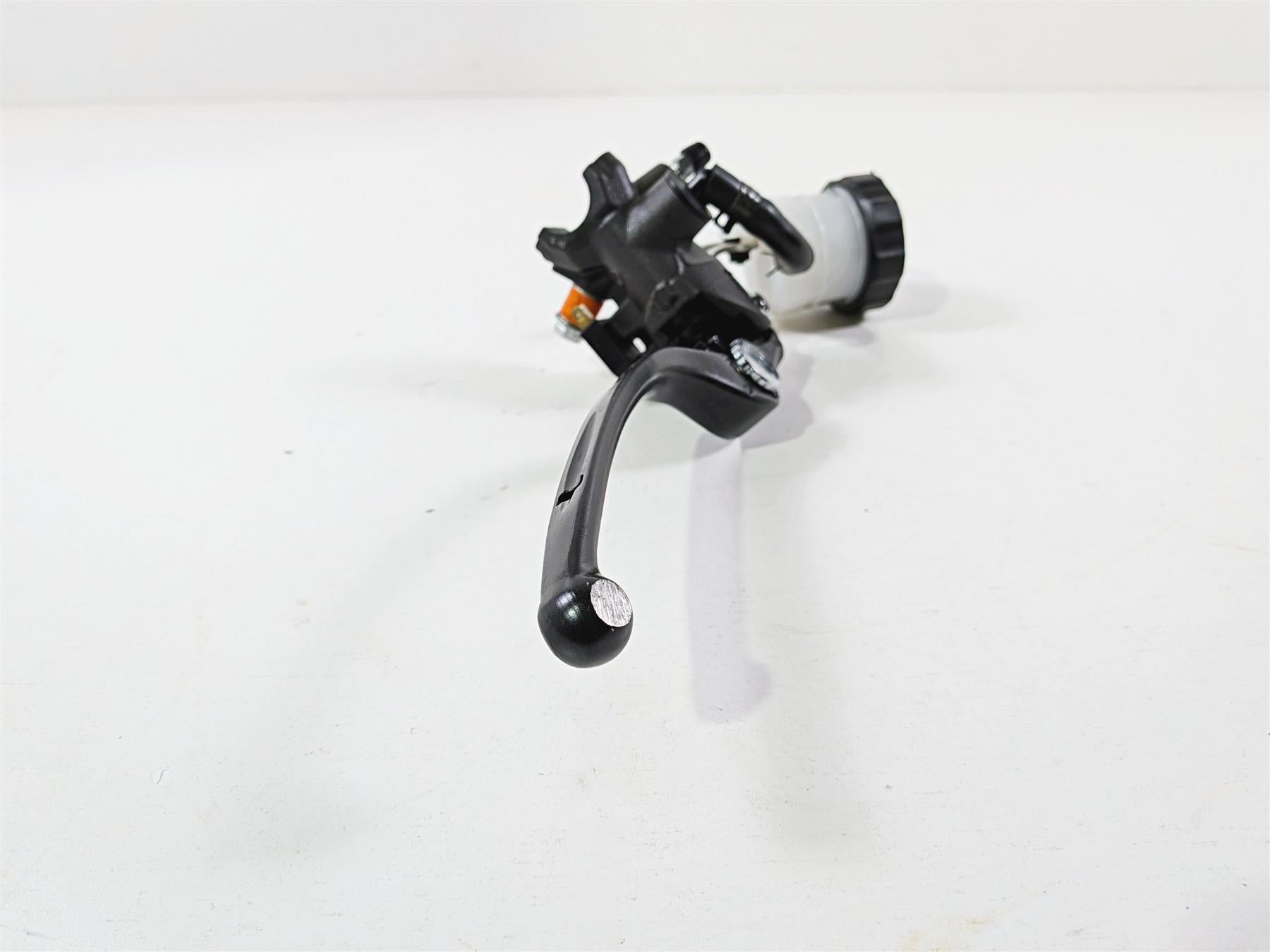 2024 Suzuki GSXR 600 Front Radial Brake Master Cylinder Nissin 11/16 59600-47H00 {{ shop.shopifyCountryName }} - Mototech271