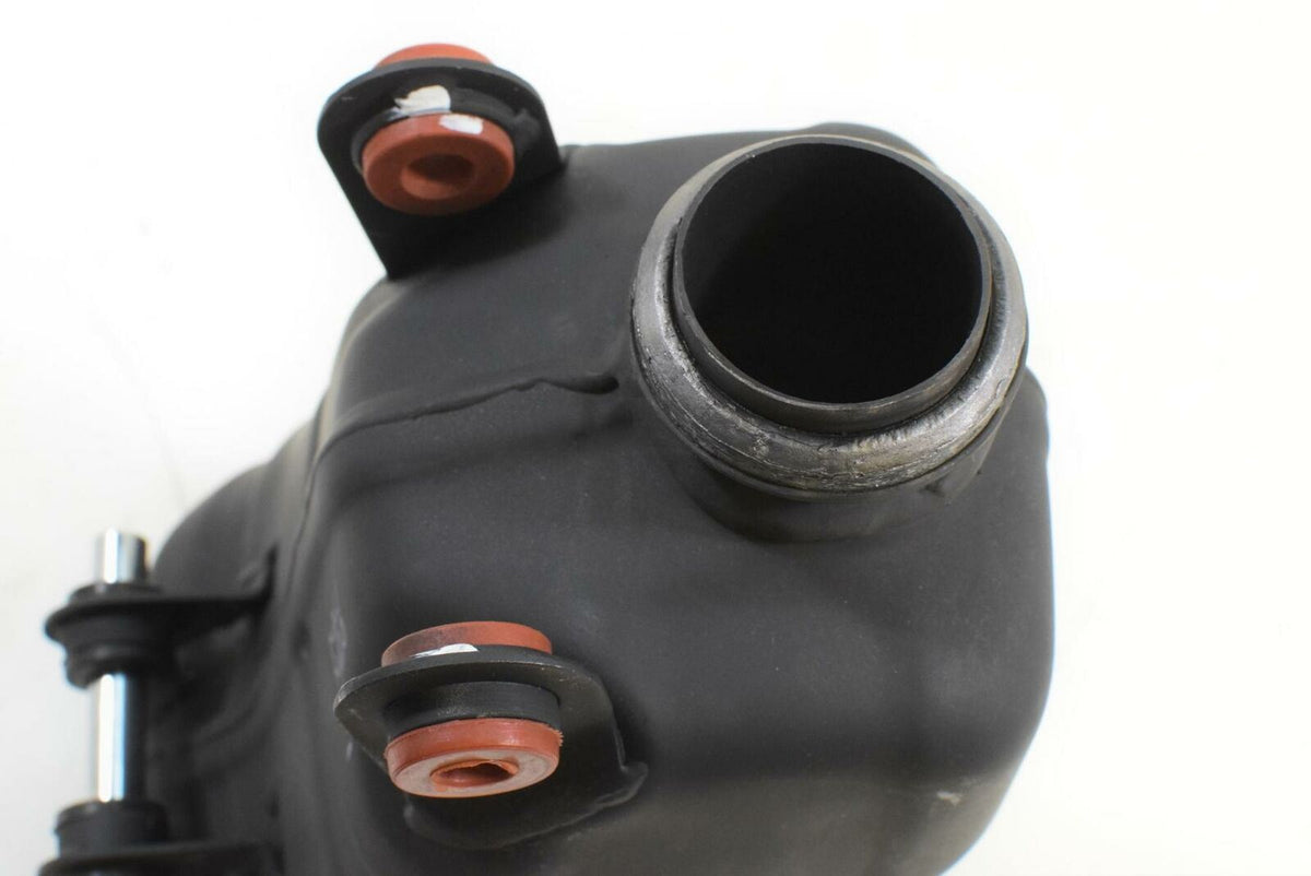 2018 KTM RC390 RC 390 Duke Exhaust Combustion Chamber Premuffler 93505050000 {{ shop.shopifyCountryName }} - Mototech271