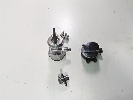 2012 Harley FLD Dyna Switchback Ignition Switch Key Lock Set 71304-04 {{ shop.shopifyCountryName }} - Mototech271