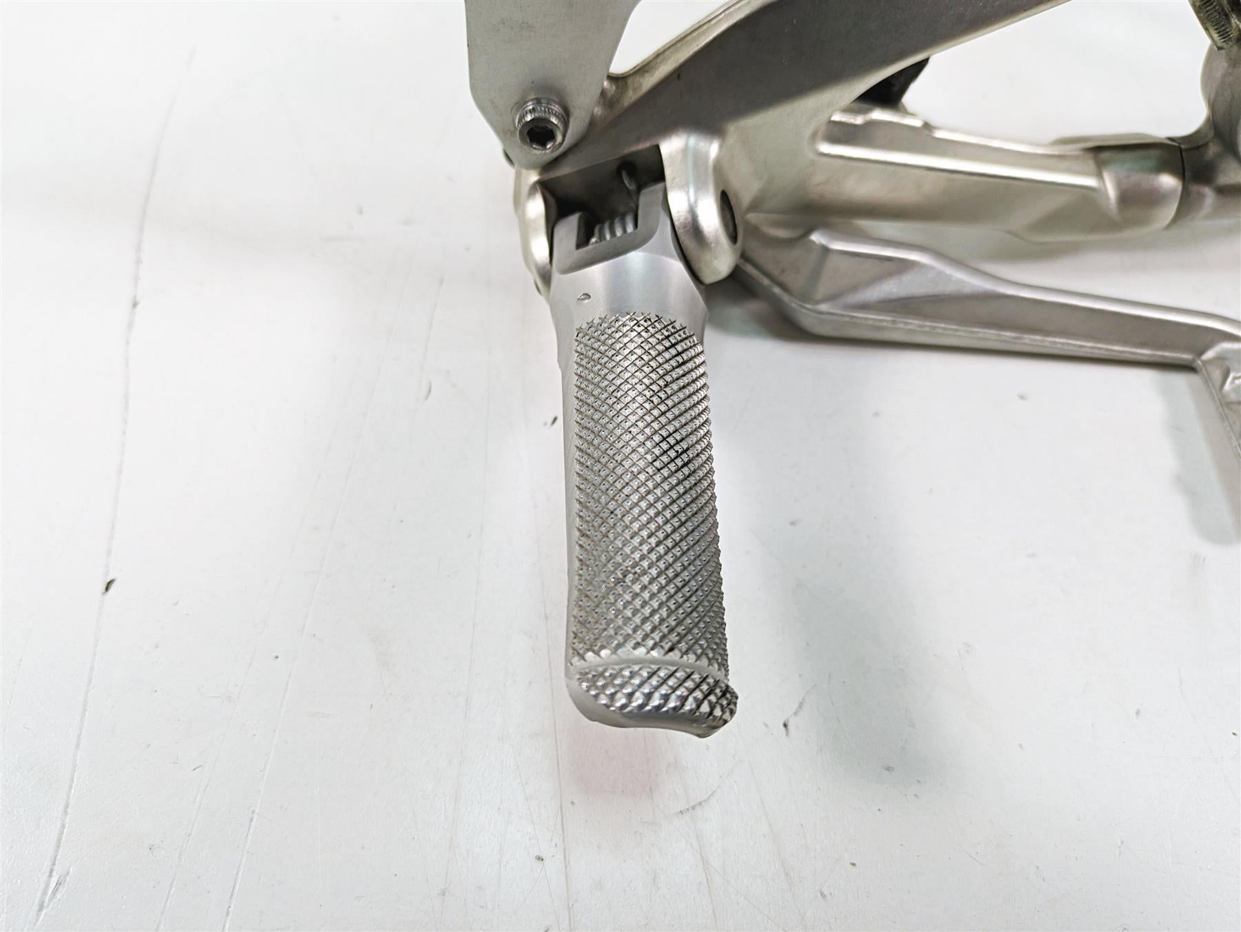 2016 Ducati Panigale 1299 S Right Footpeg Frame Mount & Brake Pedal 82411871BA {{ shop.shopifyCountryName }} - Mototech271