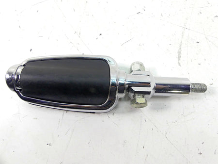 2006 Harley Softail FXSTSI Springer Rear Slipstream Footpeg Set 50942-00 {{ shop.shopifyCountryName }} - Mototech271