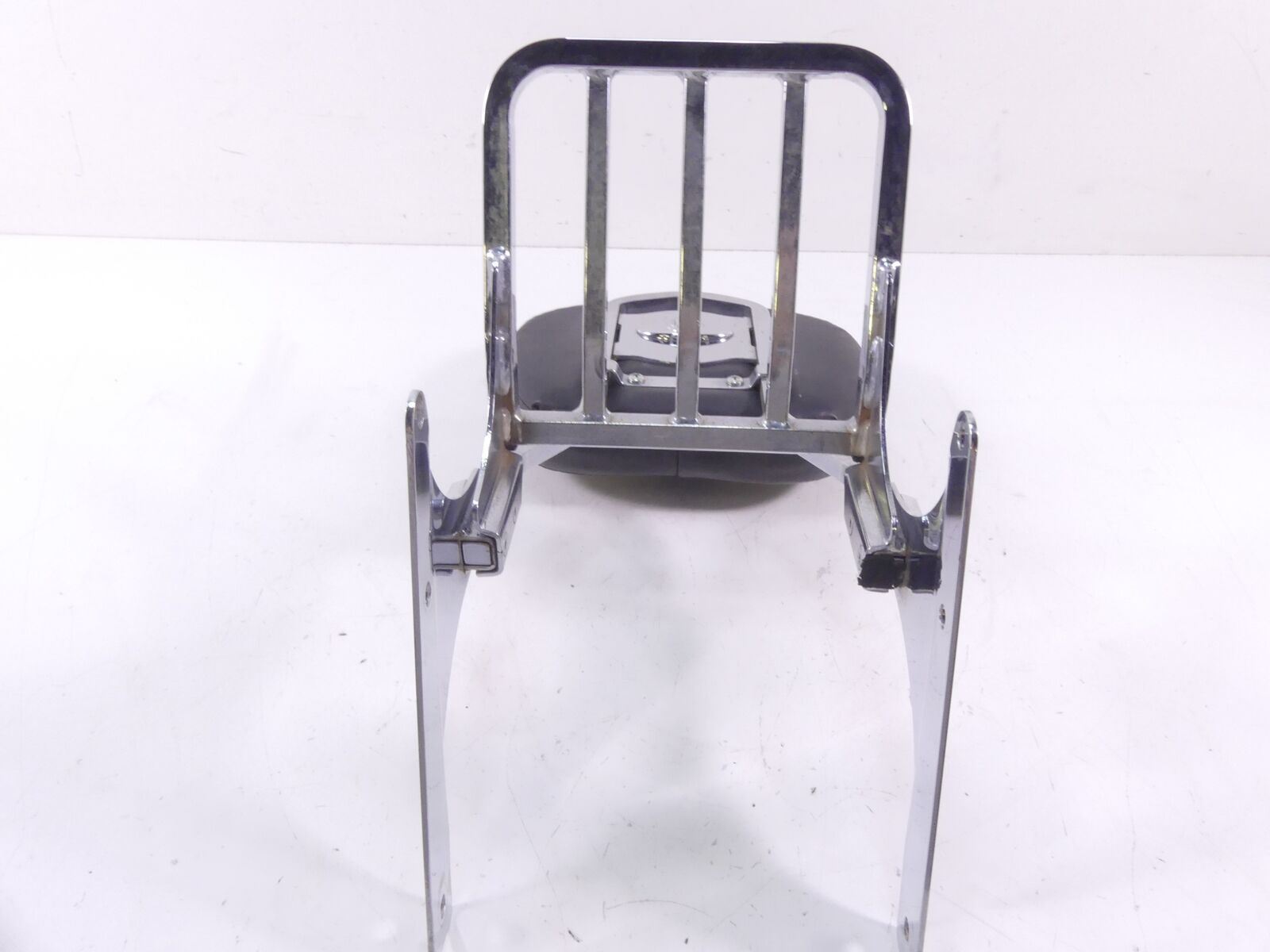 2002 Harley FLSTCI Softail Heritage Rear Backrest Sissybar Sissy Bar 52731-00 {{ shop.shopifyCountryName }} - Mototech271