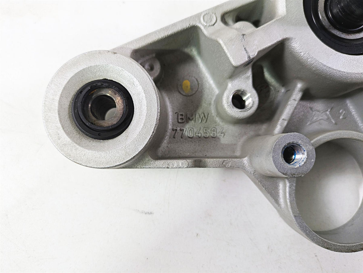 2009 BMW R1200GS K255 Adv Upper Triple Tree Steering Clamp 31427718170 {{ shop.shopifyCountryName }} - Mototech271