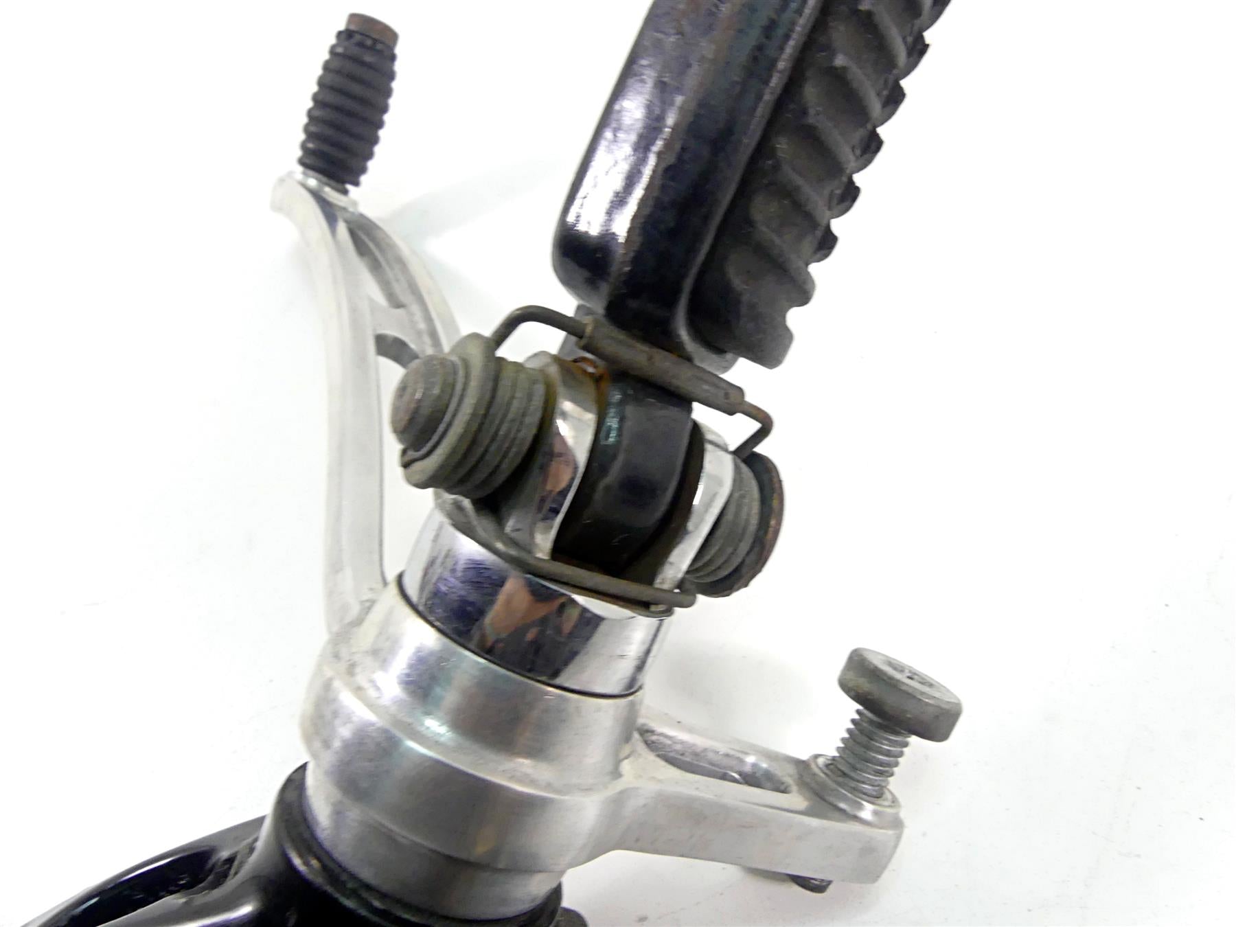 2009 Harley XR1200 Sportster Left Foot Peg Bracket & Shifter Lever Set 51044-08 {{ shop.shopifyCountryName }} - Mototech271