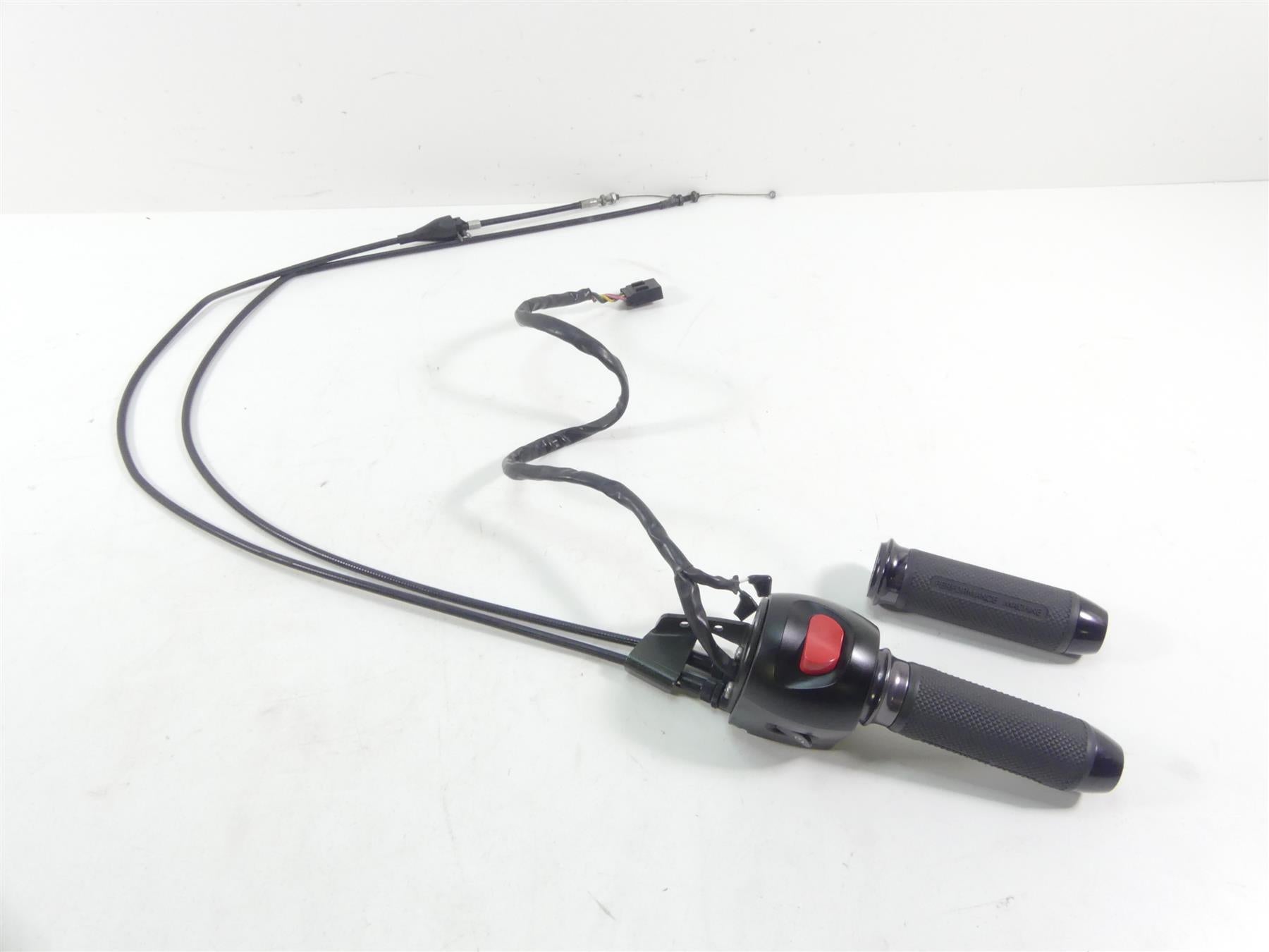 2015 Victory Cross Country 8 Ball Right Control Switch & Performance Machine Grip4011357 | Mototech271
