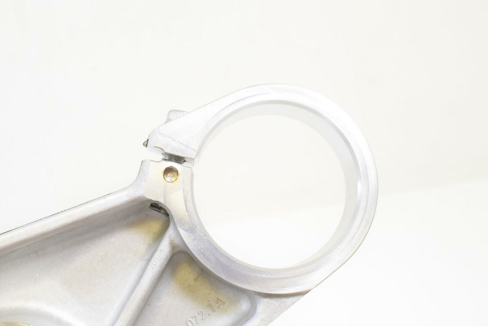 2012 Ducati 848 Evo Corse SE Upper Triple Tree Steering Clamp 34110721A {{ shop.shopifyCountryName }} - Mototech271