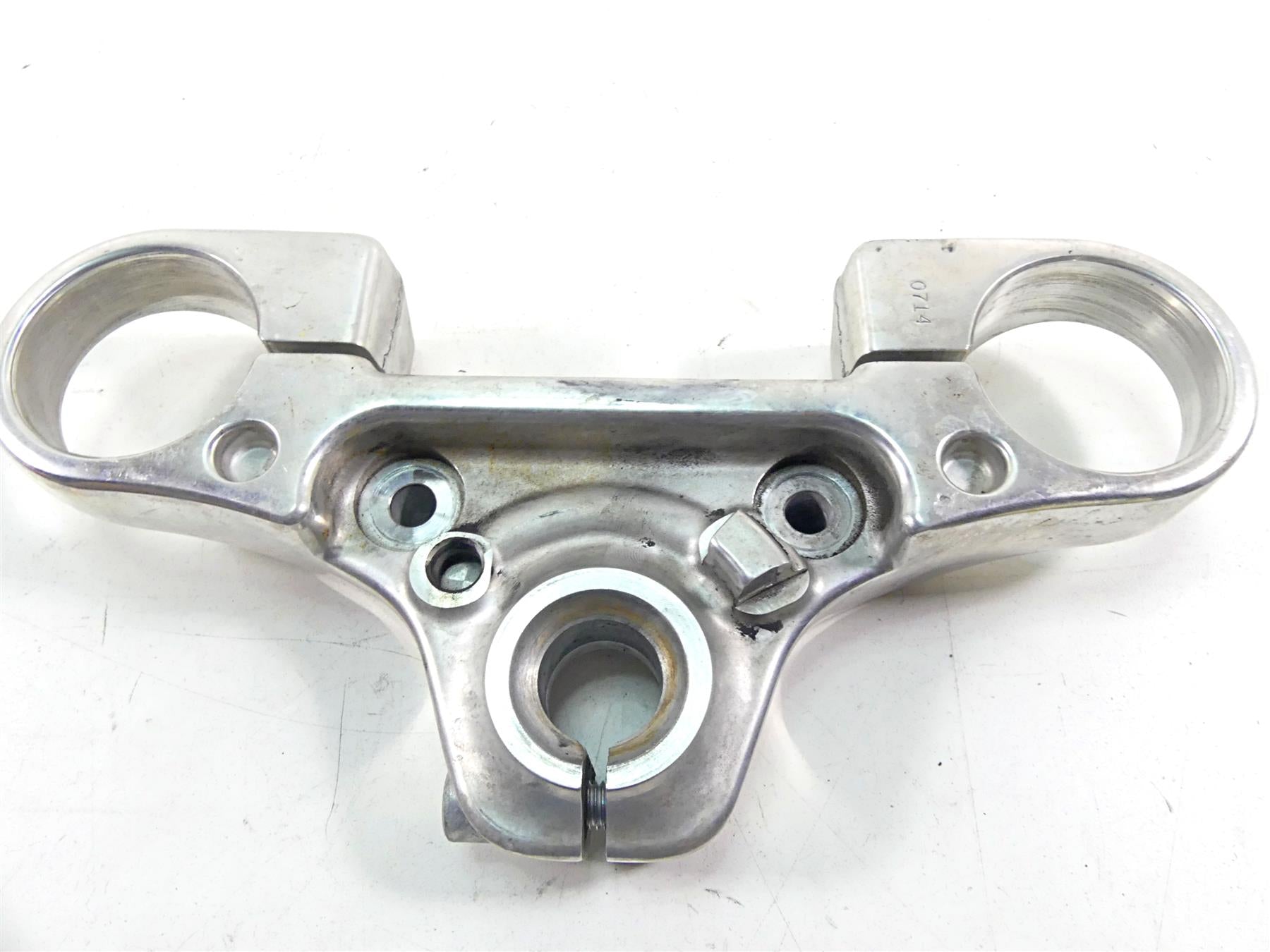 2015 Harley VRSCF Muscle V-Rod Upper Triple Tree Steering Clamp 46891-09C {{ shop.shopifyCountryName }} - Mototech271