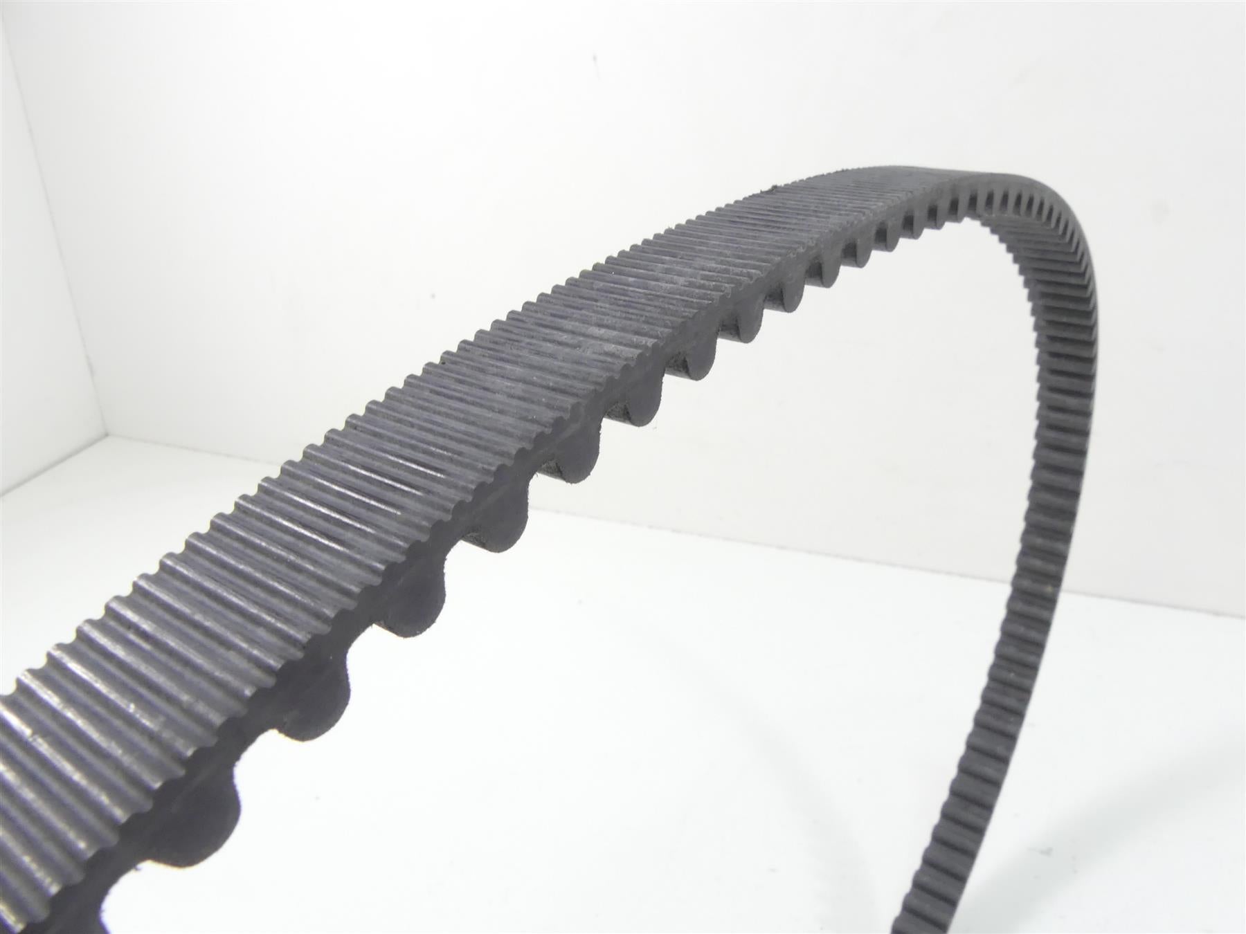 2007 Harley Touring FLHR SE CVO Road King Rear Drive Belt 137T 1" 40024-07 {{ shop.shopifyCountryName }} - Mototech271