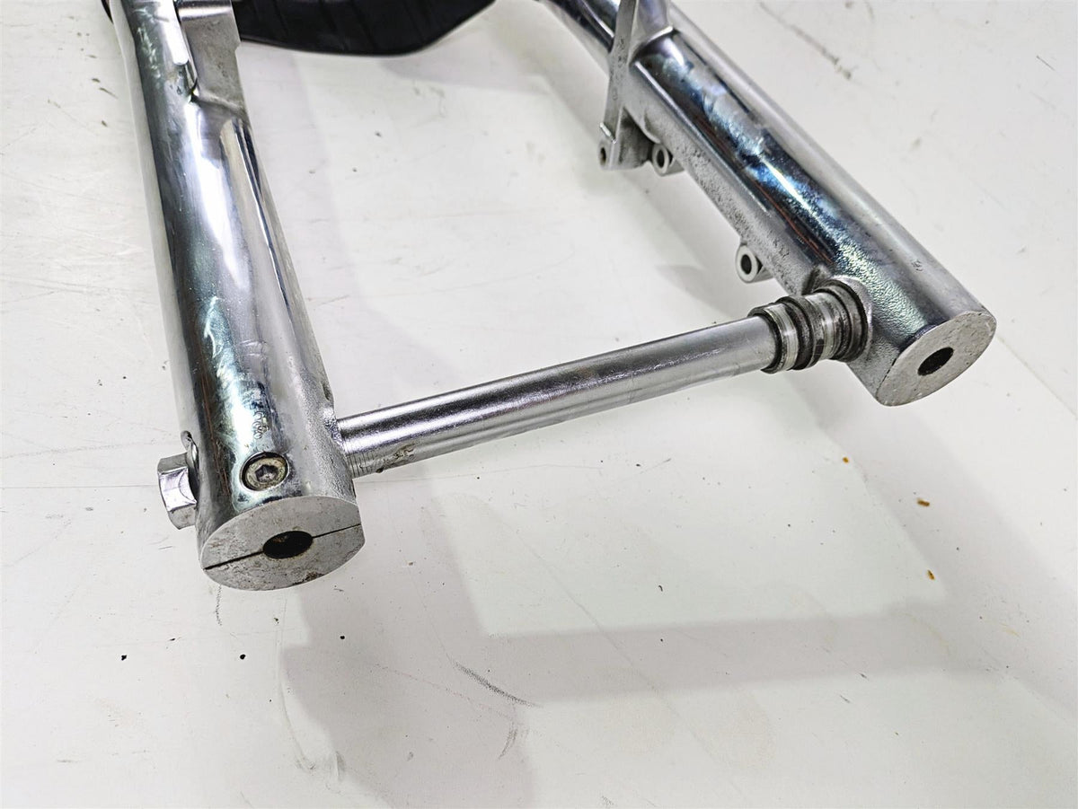 2004 Yamaha XVZ1300 Royal Star Front Fork Triple Tree Covers Set 4XY-23102-10-00 {{ shop.shopifyCountryName }} - Mototech271