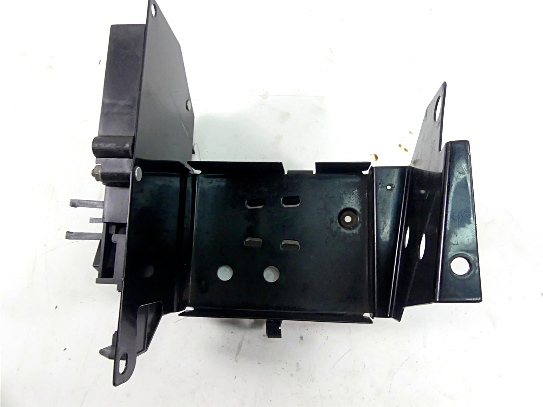 2007 Harley Touring FLHRC Road King Battery Box Tray Stay Holder 66281-02A {{ shop.shopifyCountryName }} - Mototech271