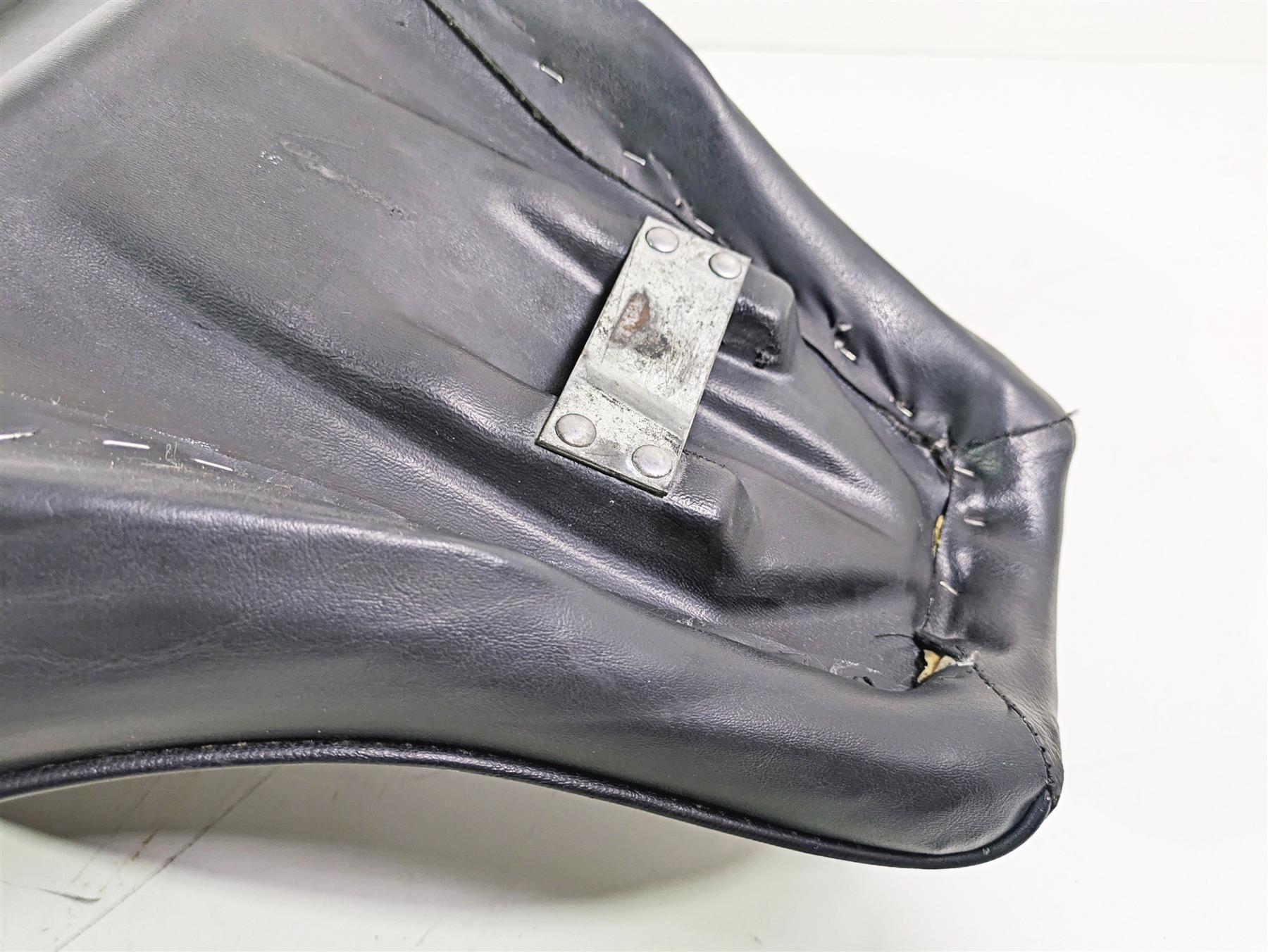 1996 Harley Touring FLHTCUI Electra Glide Driver Rider Duo Seat Saddle 52164-91A {{ shop.shopifyCountryName }} - Mototech271