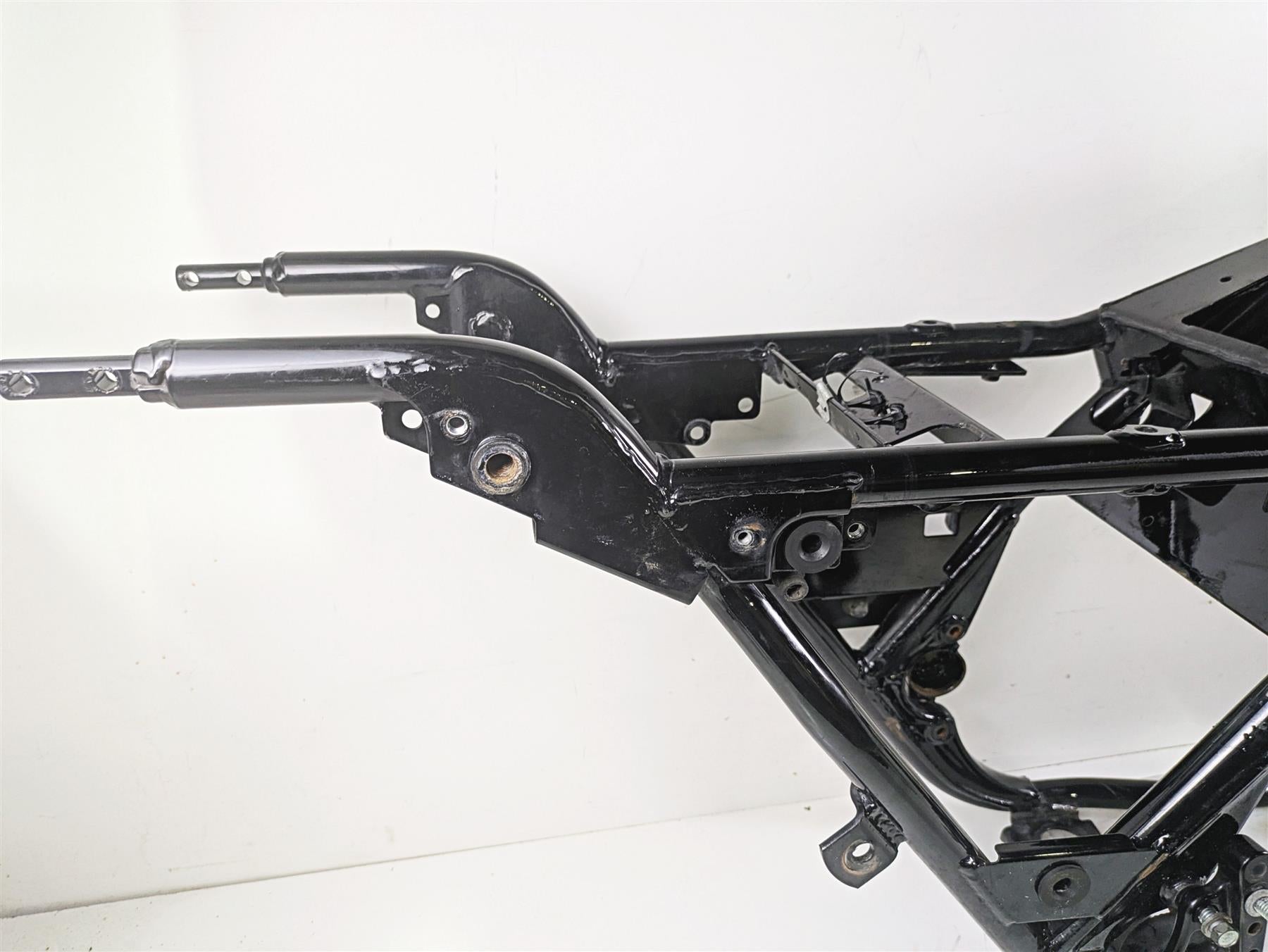 2007 Harley Touring FLHRSE CVO Road King Straight Main Frame Chassis 47900-07 {{ shop.shopifyCountryName }} - Mototech271