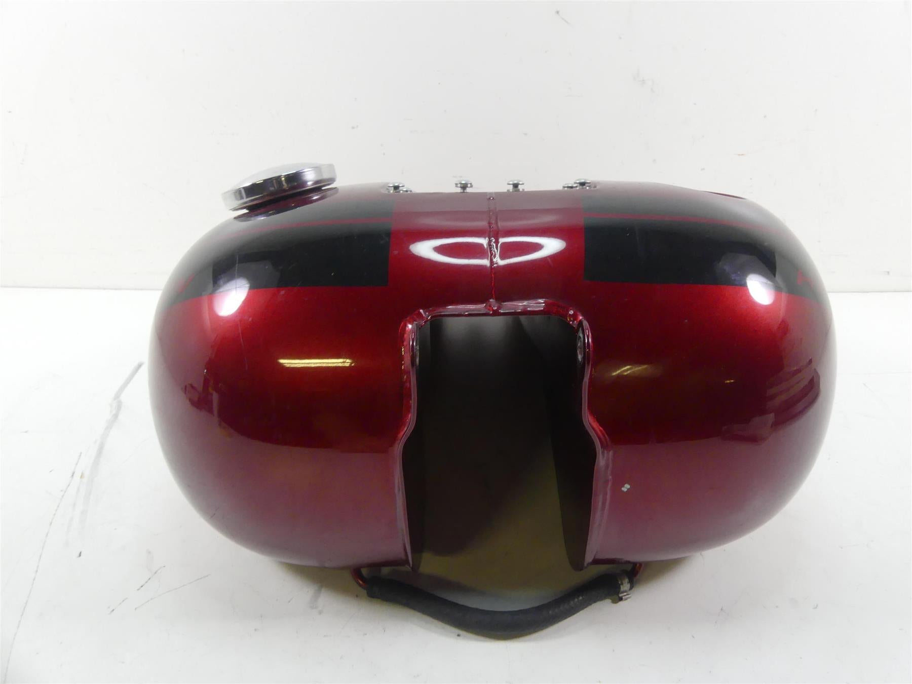 2014 Harley Dyna FXDF Fat Bob Fuel Gas Petrol Tank -Dent 61586-04B {{ shop.shopifyCountryName }} - Mototech271
