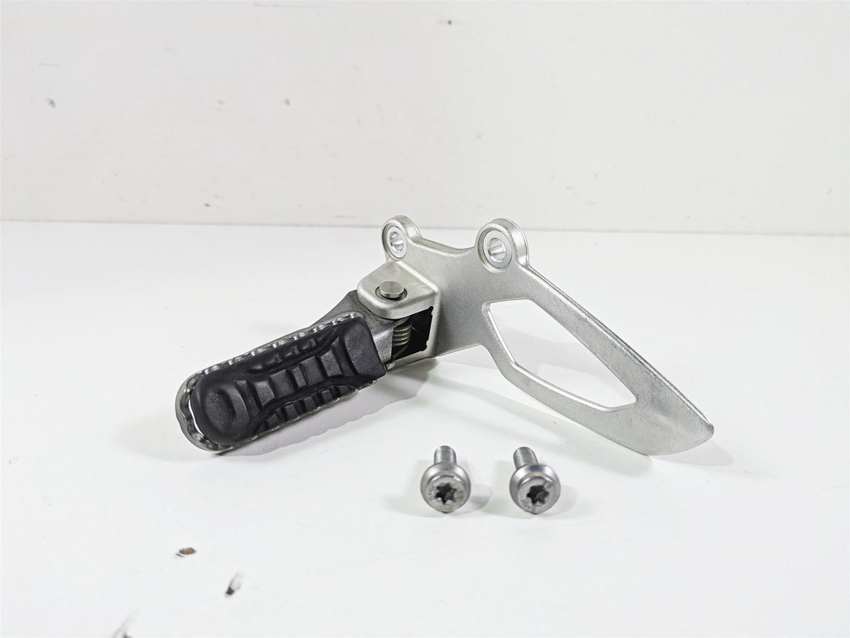 2018 BMW R nineT Urban GS K33 Left Front Footpeg Foot Rest Peg 46718558717 {{ shop.shopifyCountryName }} - Mototech271