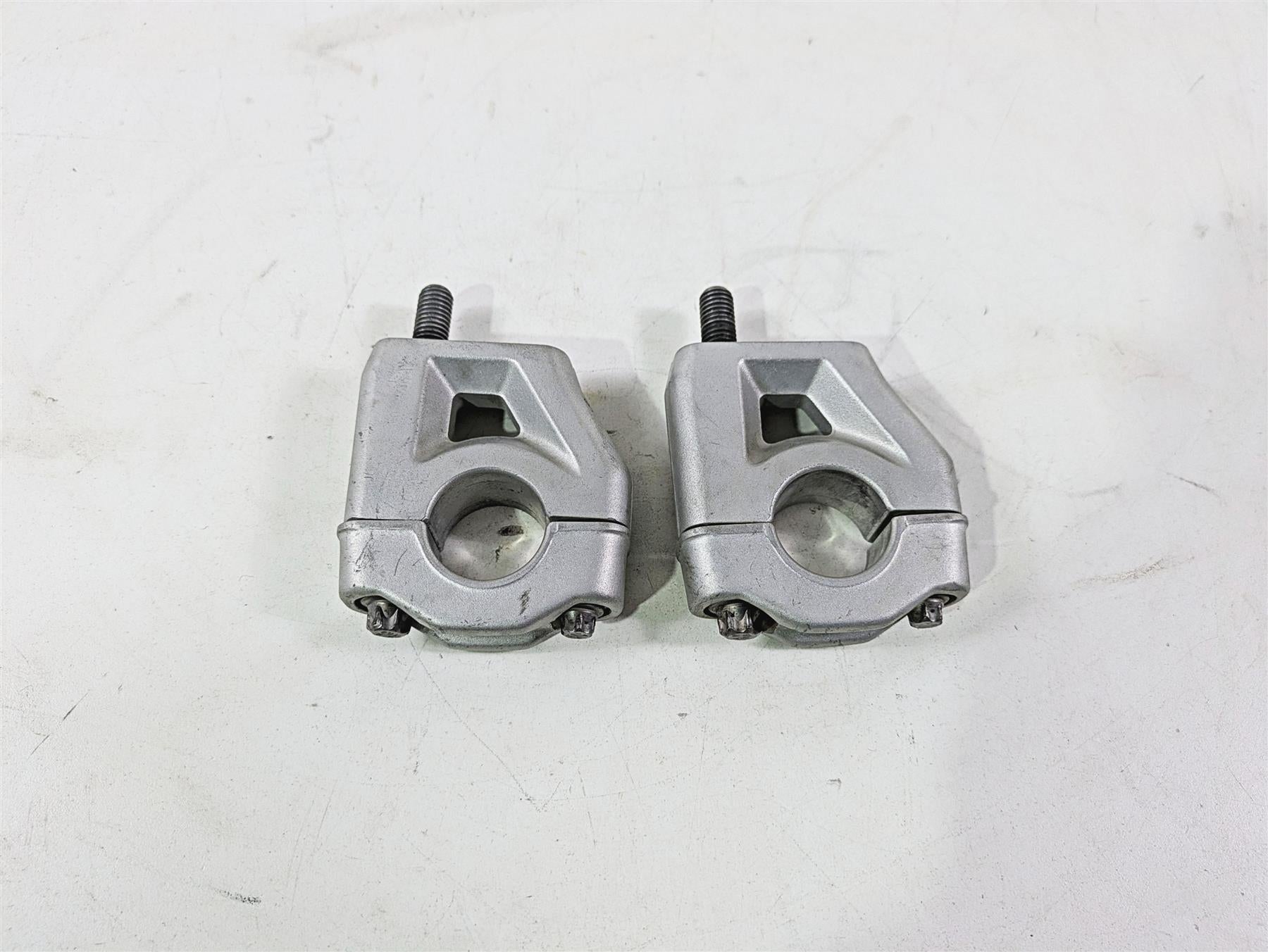 2009 BMW R1200GS K255 Adv Handlebar Risers 28.5Mm 31427718173 {{ shop.shopifyCountryName }} - Mototech271