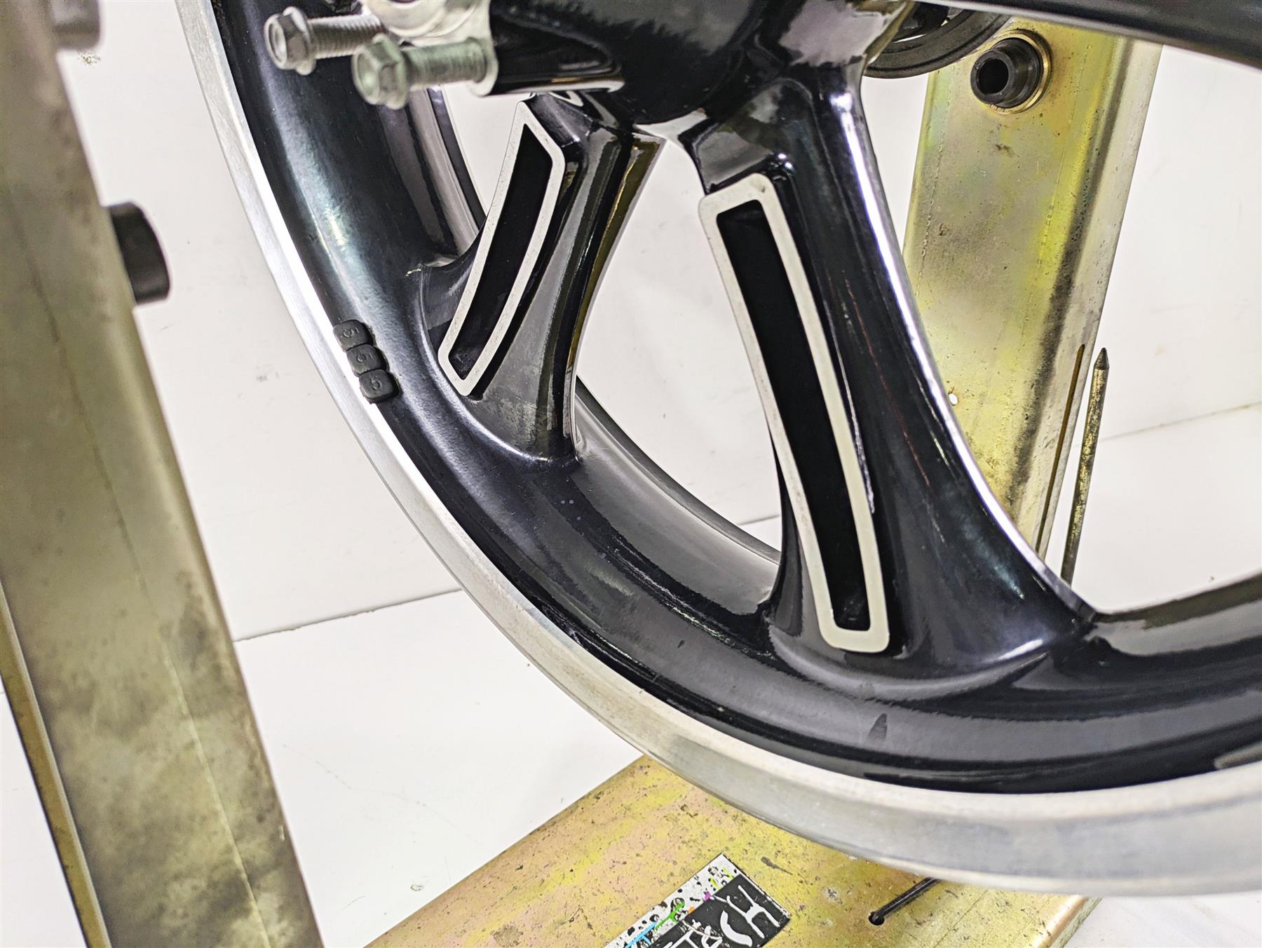 2012 Victory Cross Country Straight 18x3.5 Front Wheel Rim 1521383 {{ shop.shopifyCountryName }} - Mototech271