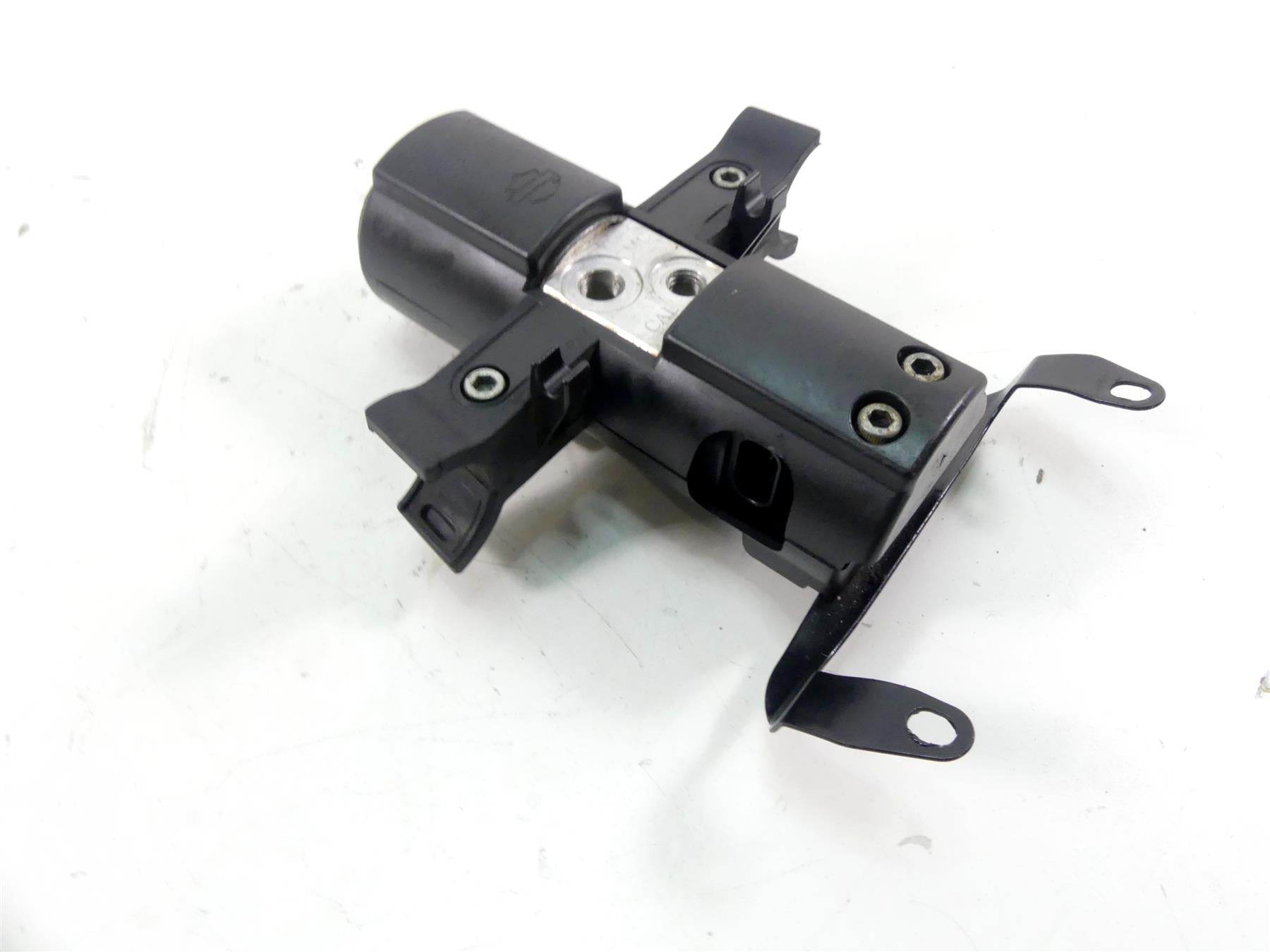 2017 Harley Softail FXSB Breakout Front Abs Pump Module Unit 41100037A {{ shop.shopifyCountryName }} - Mototech271