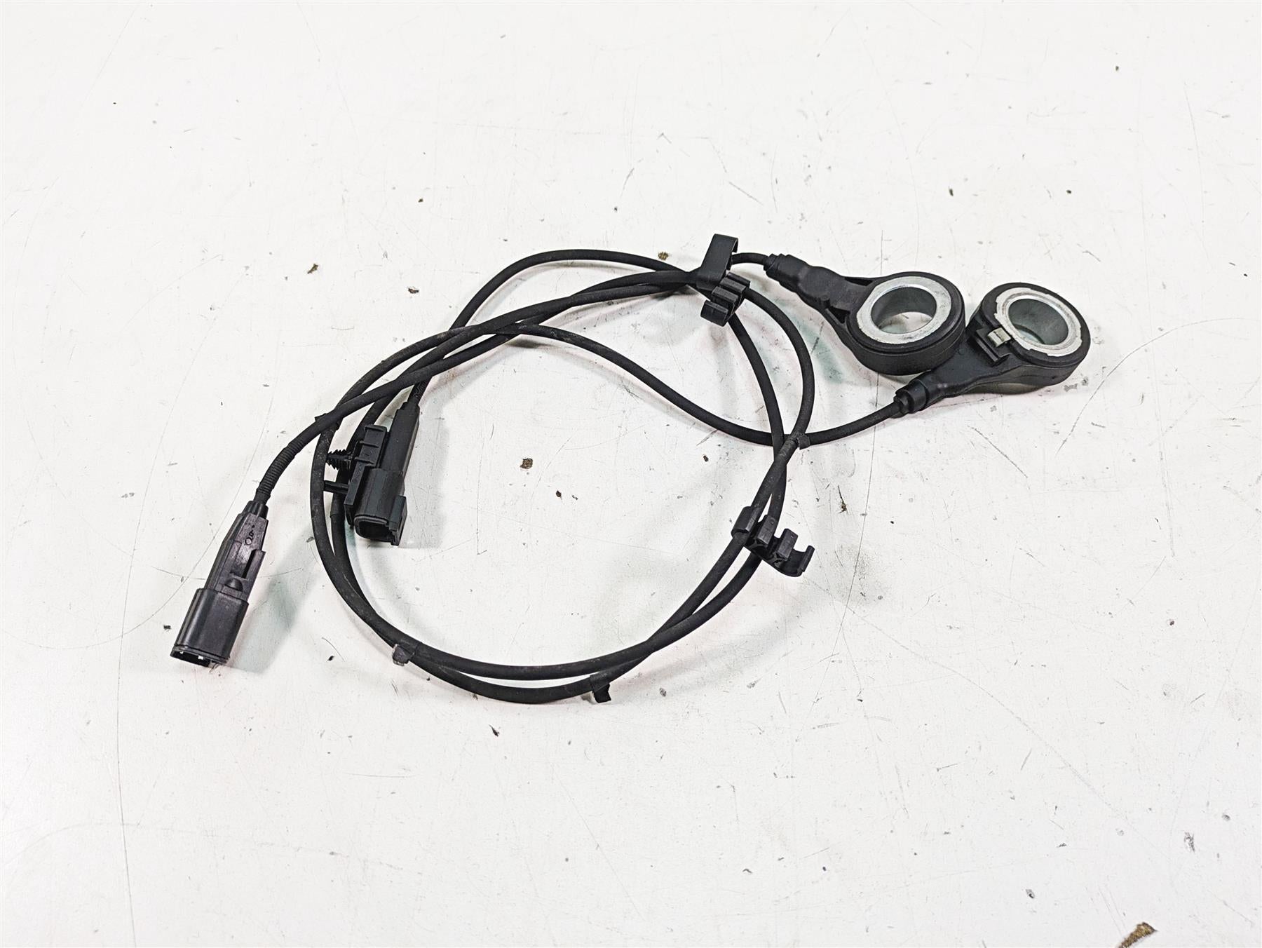 2022 Harley RA1250 S Pan America Abs Wheel Speed Brake Sensor Set 41100024 {{ shop.shopifyCountryName }} - Mototech271