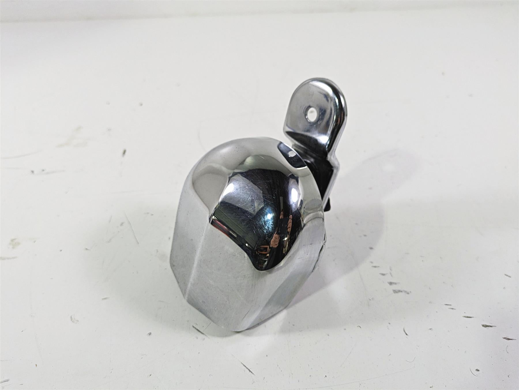 2008 Harley Touring FLHTCU E-Glide 105TH Horn With Chrome Cover 61300478A {{ shop.shopifyCountryName }} - Mototech271
