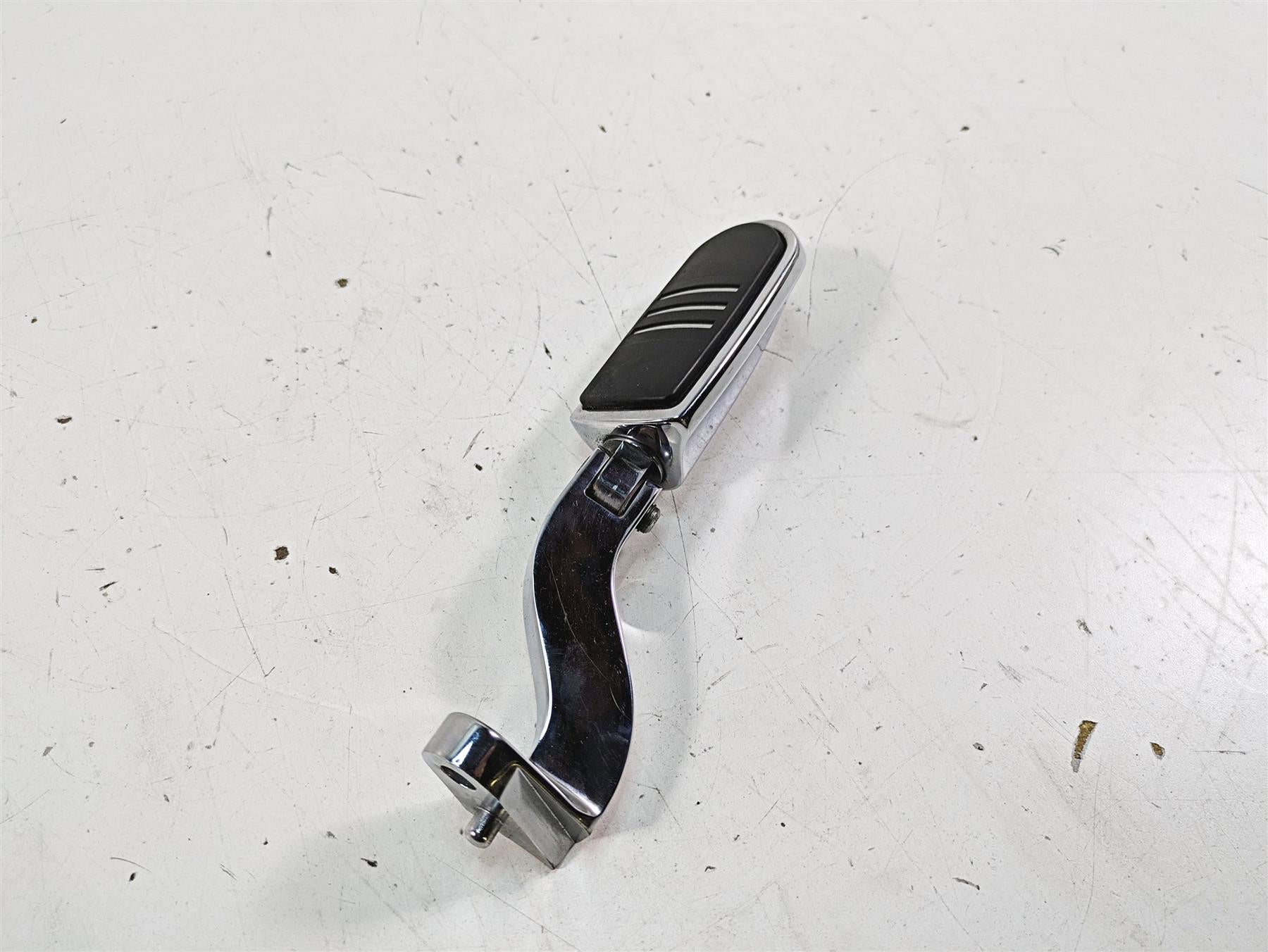 2013 Harley Touring FLHX Street Glide Right Rear Passenger Footpeg 49015-04A {{ shop.shopifyCountryName }} - Mototech271