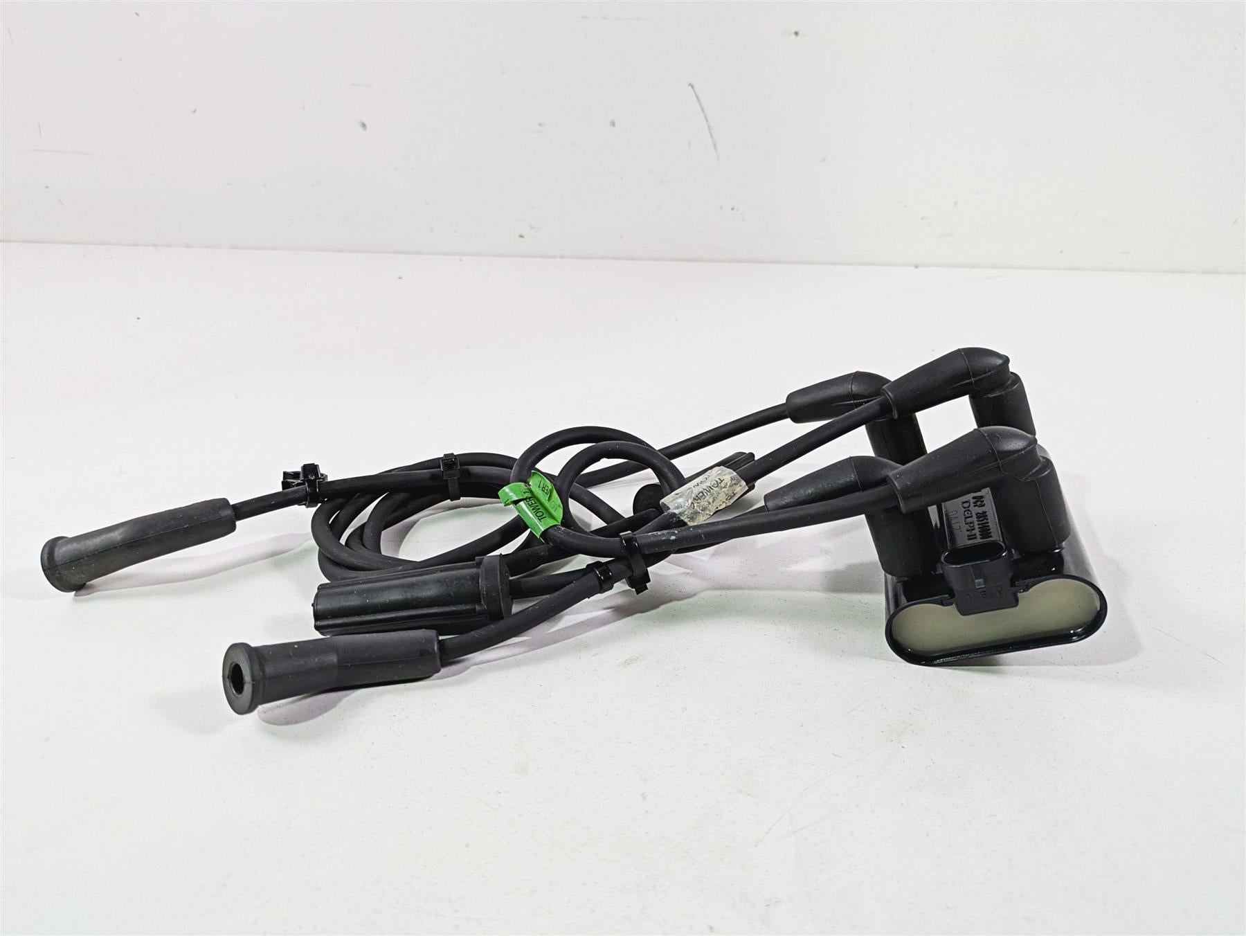 2021 Harley Touring FLTRX Road Glide Ignition Coil Wires Plug Set 28514000 {{ shop.shopifyCountryName }} - Mototech271