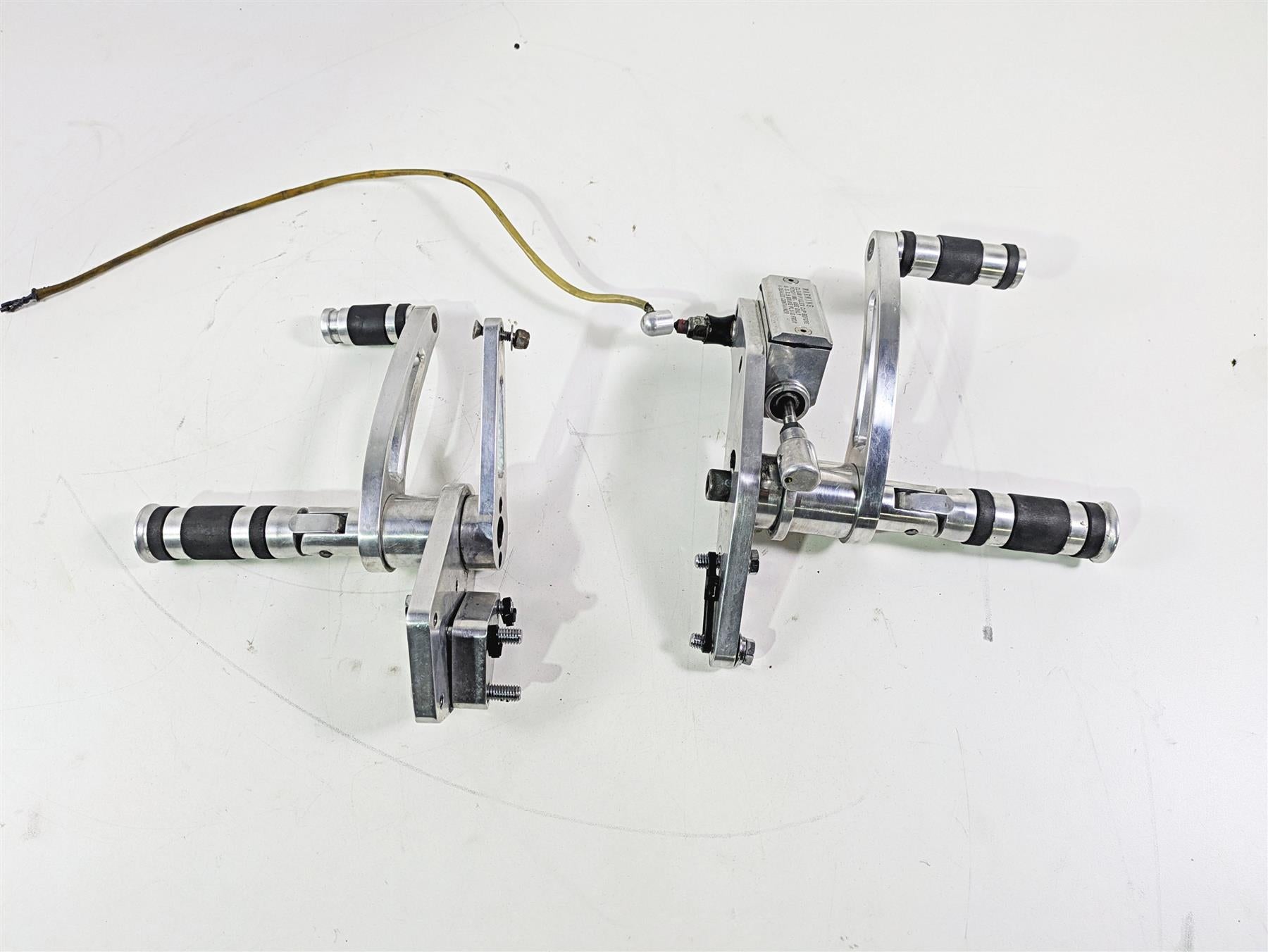 2002 Big Dog Pitbull Front Left Right Footpeg Master Cylinder Shifter Set {{ shop.shopifyCountryName }} - Mototech271