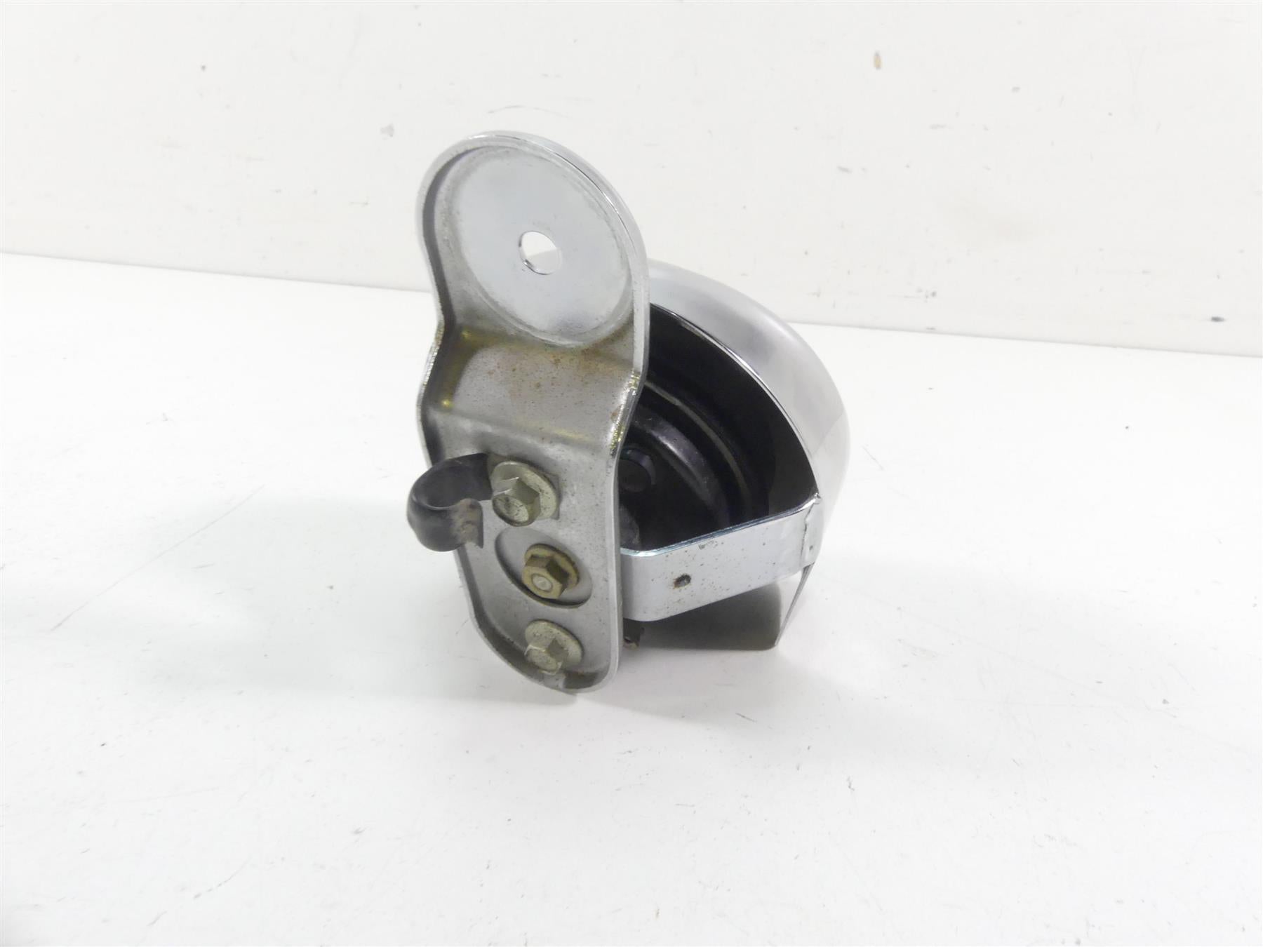 2002 Harley Touring FLHRCI Road King Horn & Chrome Cover 69060-90D {{ shop.shopifyCountryName }} - Mototech271