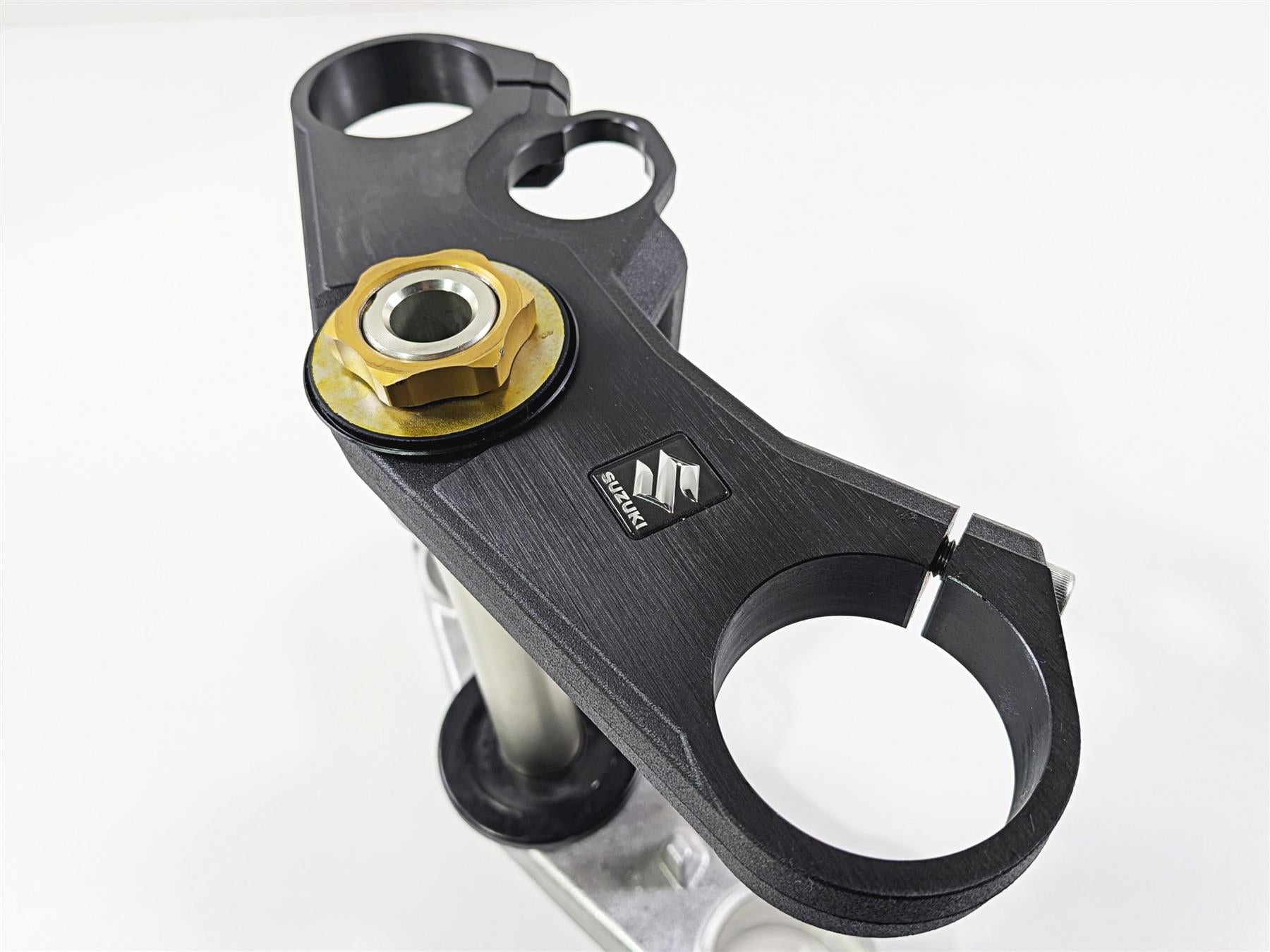 2024 Suzuki GSXR600 Upper Lower Triple Tree Set 2K 51410-01H10 51311-01H00 {{ shop.shopifyCountryName }} - Mototech271