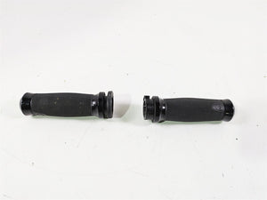 2015 Harley FXDF Dyna Fat Bob Get-A-Grip Hand Grip Set 56100008