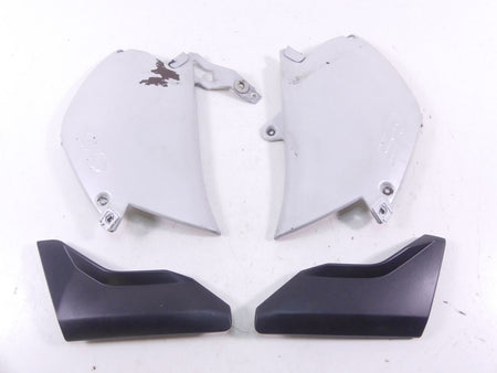 2005 BMW R1200GS K25 Between Leg Side Tank Trim Cover Panel Set -Read 4663767751 {{ shop.shopifyCountryName }} - Mototech271