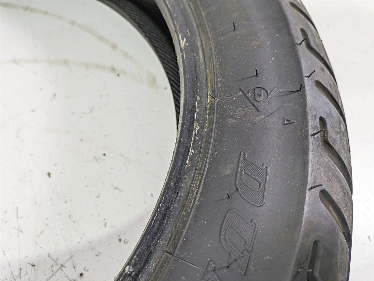 Used Front Motorcycle Tire Dunlop D404F 150/80-17 45605607 {{ shop.shopifyCountryName }} - Mototech271