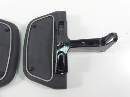 2016 Harley Touring FLHR Road King Rear Passenger Floor Board Set 52719-10 {{ shop.shopifyCountryName }} - Mototech271