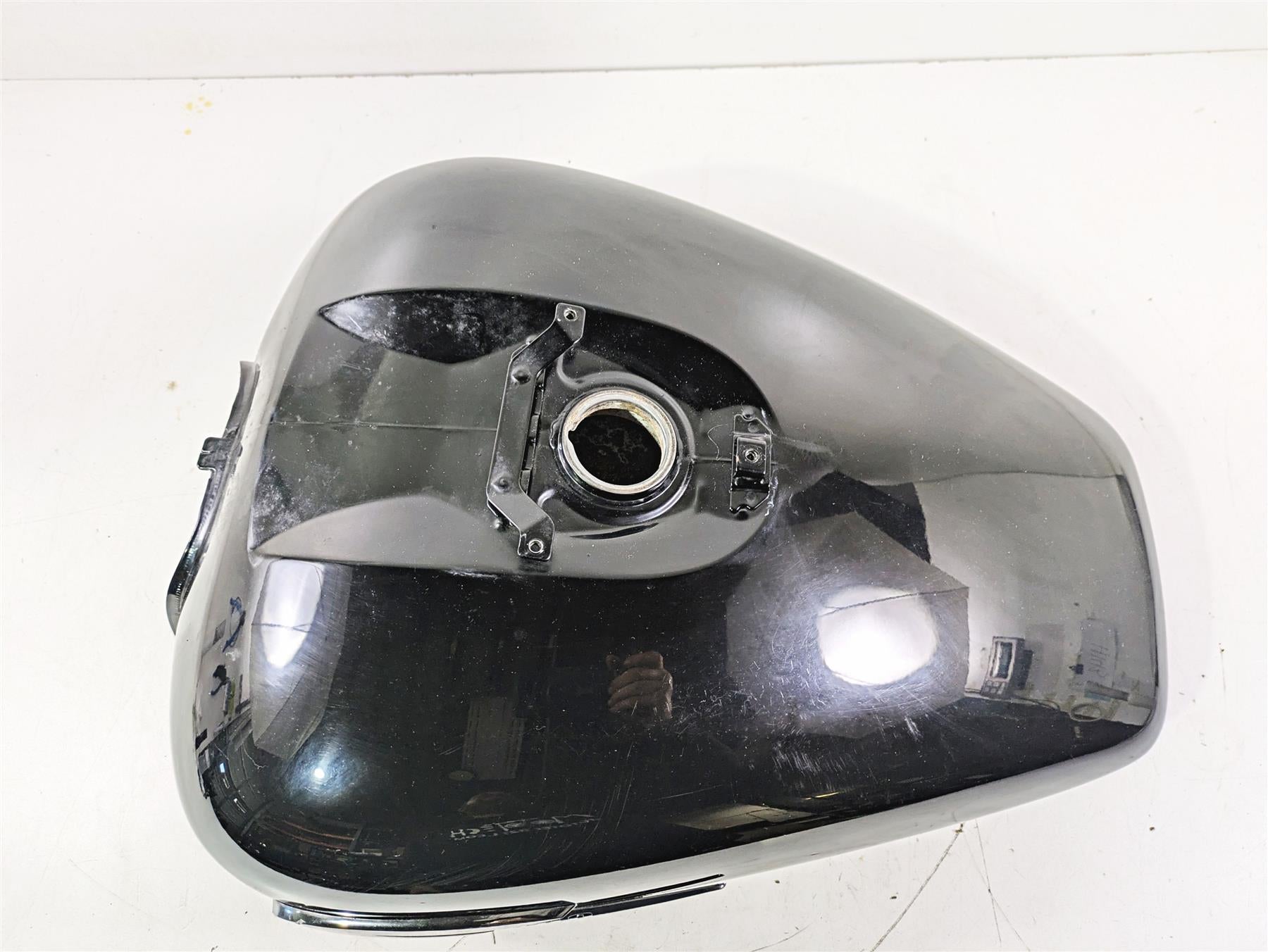 2002 Honda V-Twin VTX1800 C Fuel Gas Petrol Tank - No Dents - Read 17520-MCH {{ shop.shopifyCountryName }} - Mototech271