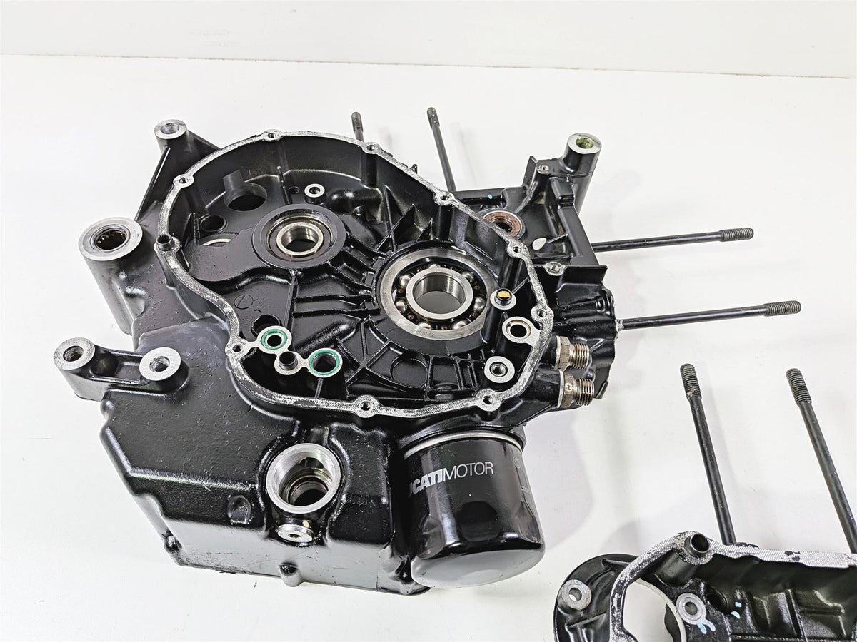 2015 Ducati Scrambler Urban Enduro Crankcase Crank Case Set - Read 22523182B-Mototech271