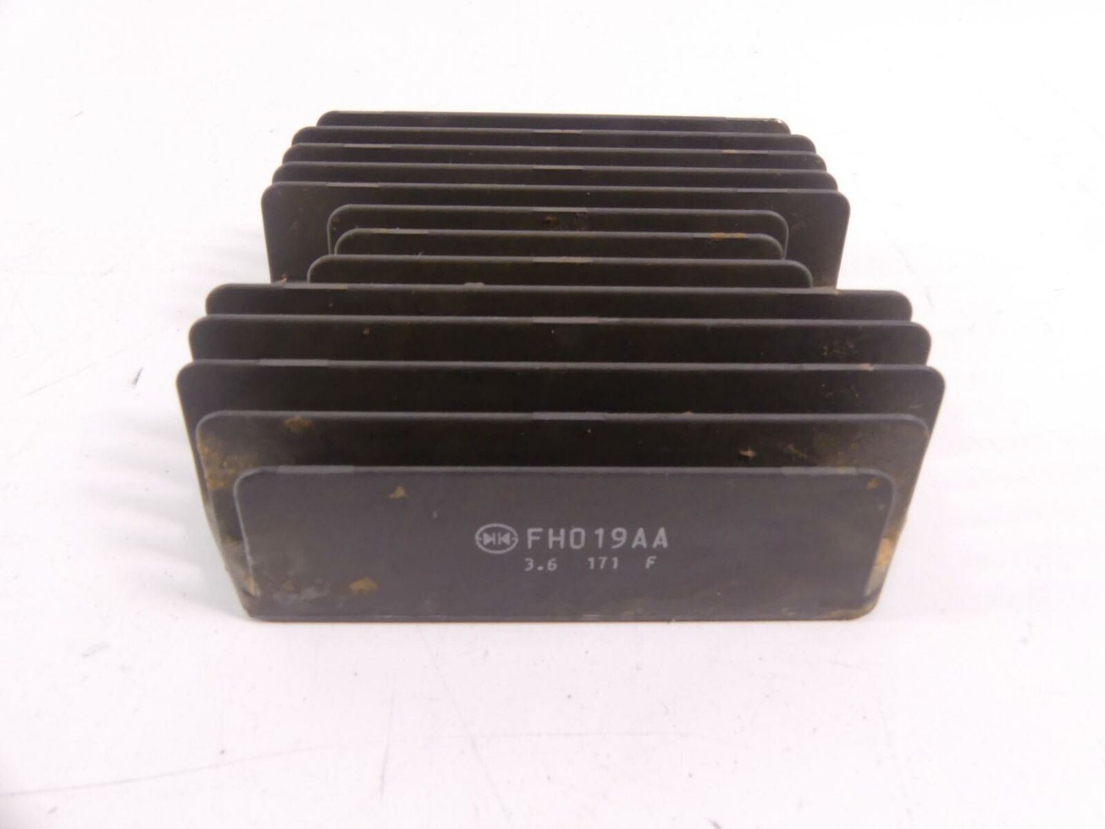 2014 Can-Am Maverick 1000R STD Rectifier Voltage Regulator FH019AA 710001191 {{ shop.shopifyCountryName }} - Mototech271