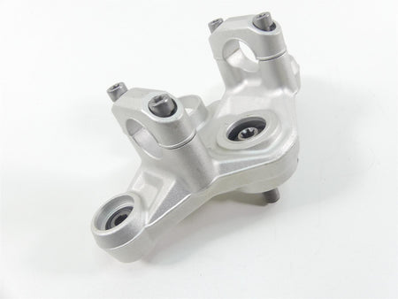 2019 BMW R1250GS K50 Upper Triple Tree Steering Clamp 31428555849 {{ shop.shopifyCountryName }} - Mototech271