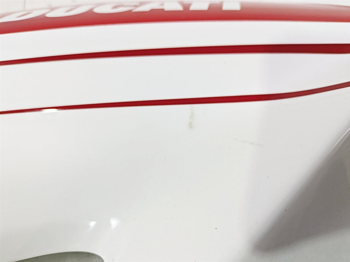 2018 Ducati Hypermotard 939 SP Right Tank Fairing Cover READ 480P5692CK {{ shop.shopifyCountryName }} - Mototech271