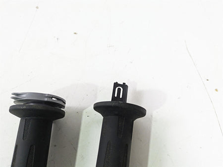 2015 BMW R nineT K21 Left Right Hand Grip Set 61317721849 61317714236 {{ shop.shopifyCountryName }} - Mototech271