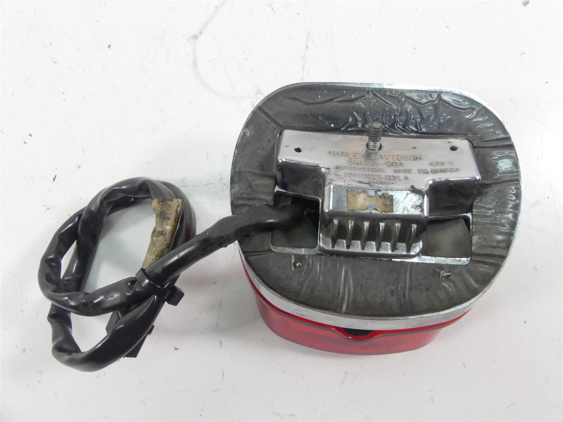 2005 Harley Touring CVO FLHTC SE Electra Glide Led Taillight & Wiring 68184-03A {{ shop.shopifyCountryName }} - Mototech271
