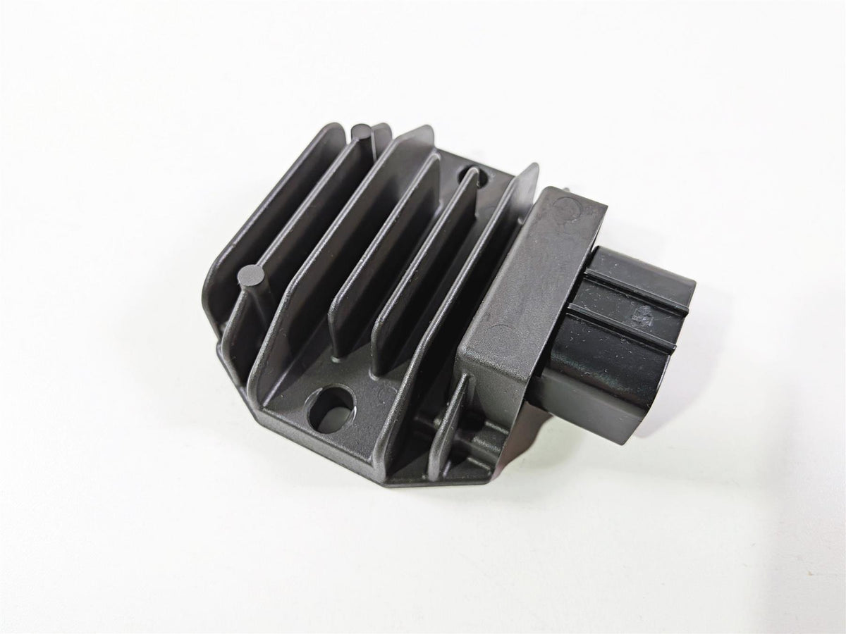 2016 KTM 1290 Super Adventure Rectifier Voltage Regulator 60311034000 FH022AA {{ shop.shopifyCountryName }} - Mototech271