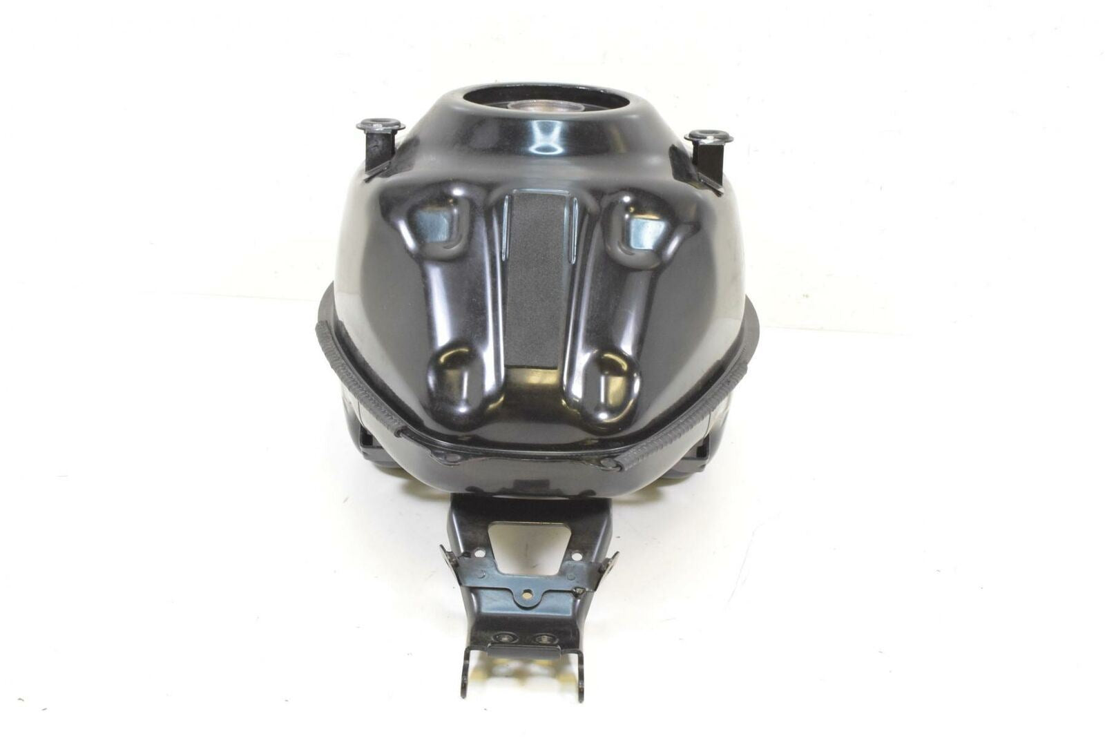 2015 Yamaha YZFR3 YZF R3 Fuel Gas Petrol Tank 1WD-F4110-00-00 BR5-F4110-00-00 {{ shop.shopifyCountryName }} - Mototech271