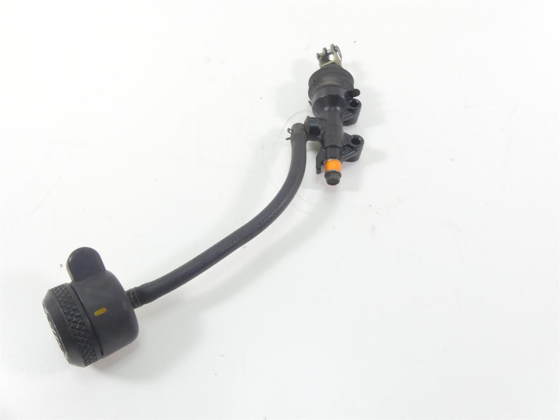 2006 Harley Sportster XL1200 Custom Rear Brake Master Cylinder 42521-04 {{ shop.shopifyCountryName }} - Mototech271