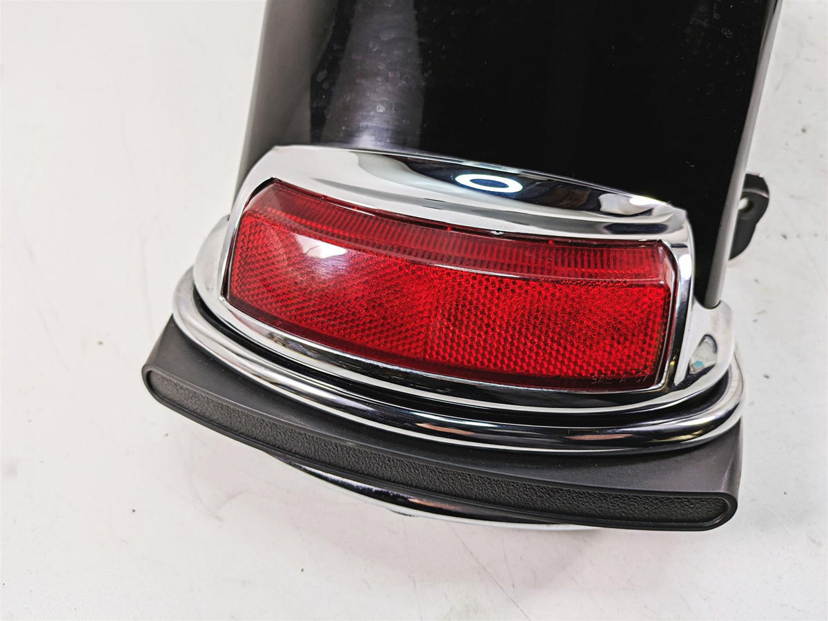 2009 Harley Touring FLHTCU Electra Glide Rear Fender & Bumper 59579-09 {{ shop.shopifyCountryName }} - Mototech271