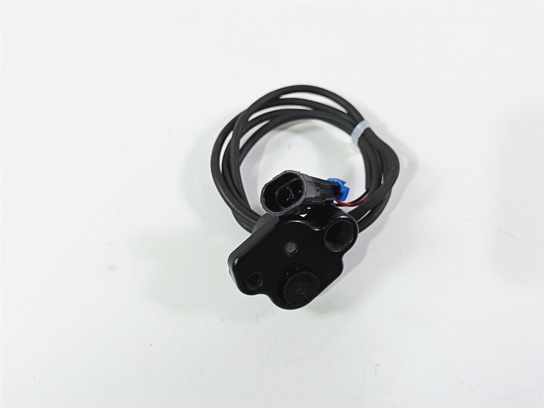 2016 Indian Chief Classic Front Abs Wheel Speed Sensor 4013251 {{ shop.shopifyCountryName }} - Mototech271