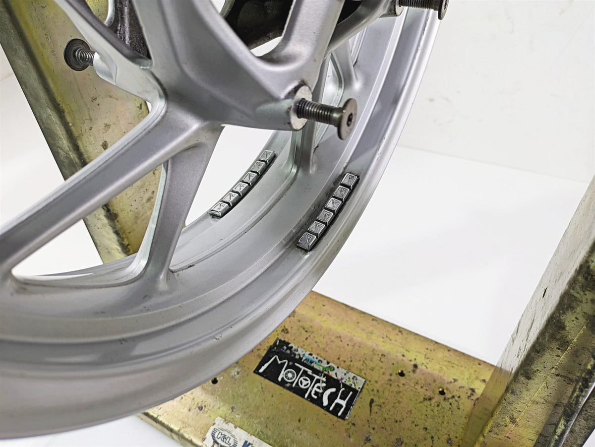 2019 BMW R1250RT K52 Front Wheel Rim 17x3.5 Dent 36318538086 {{ shop.shopifyCountryName }} - Mototech271