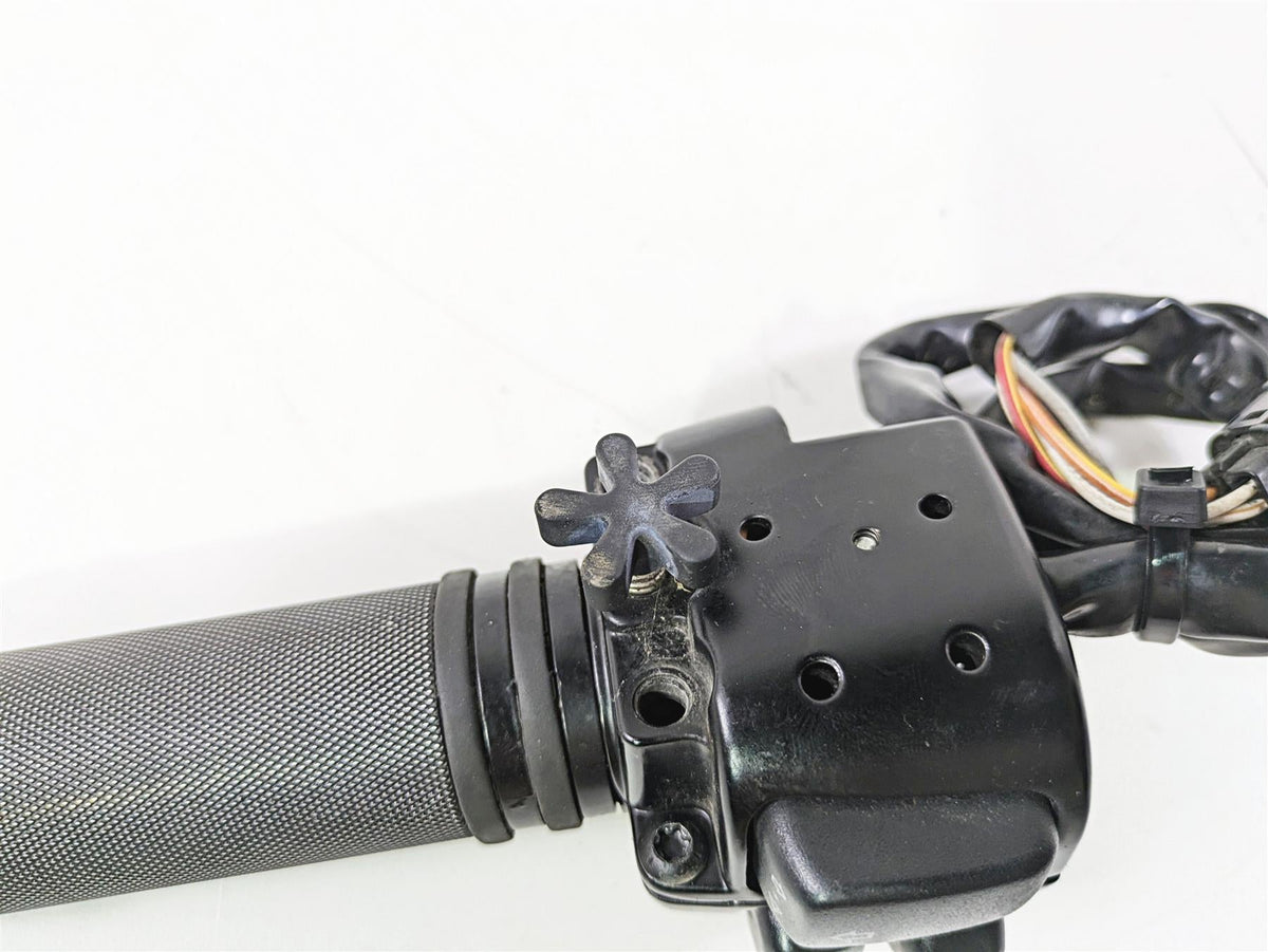 2016 Harley VRSCDX Night Rod Right Hand Control Switch 71684-06A 71621-08 {{ shop.shopifyCountryName }} - Mototech271