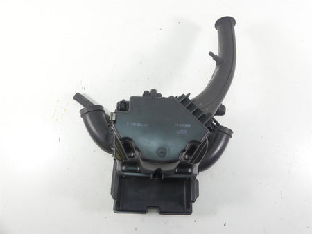 2012 BMW R1200 GS K255 Adventure Air Box Filter + Tubes & Air Ram 13717720354 {{ shop.shopifyCountryName }} - Mototech271